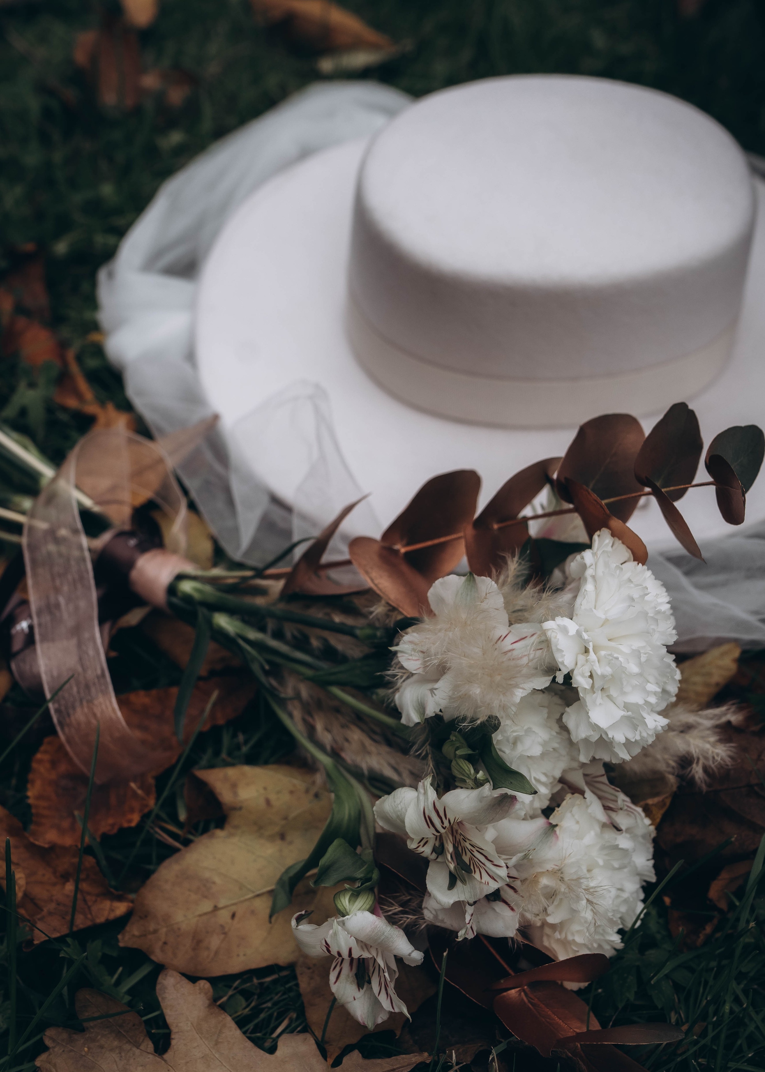 Лавстори в парке. Фотограф Ксения Овтина