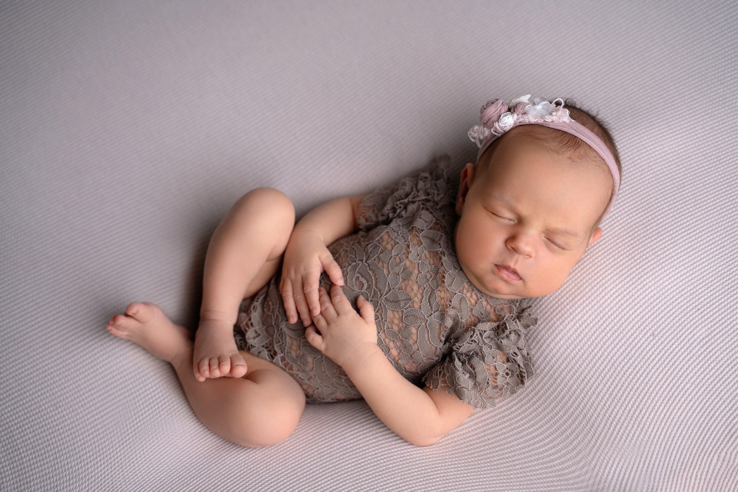Ньюборн. Фотограф новорожденных Оренбург и свадебный фотограф Оренбург