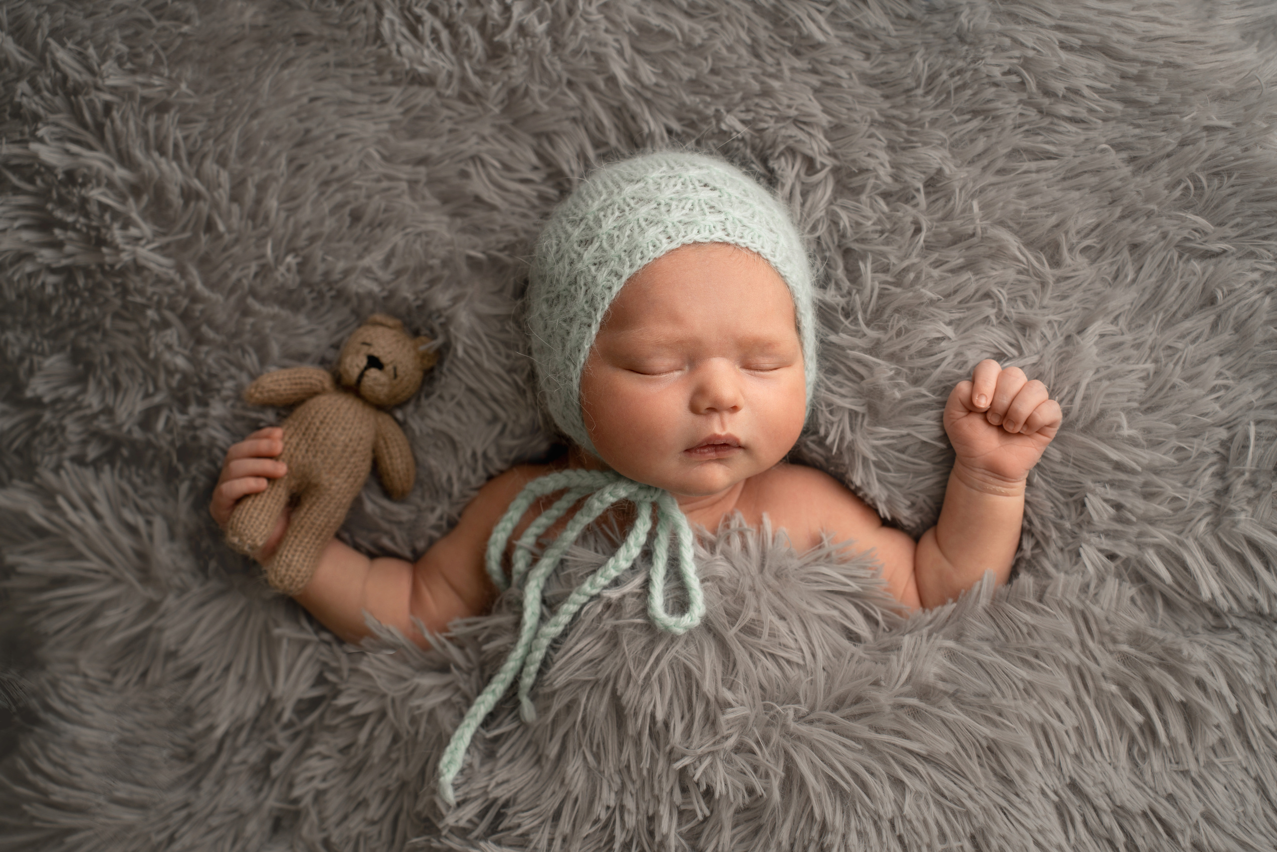 Ньюборн. Фотограф новорожденных Оренбург и свадебный фотограф Оренбург