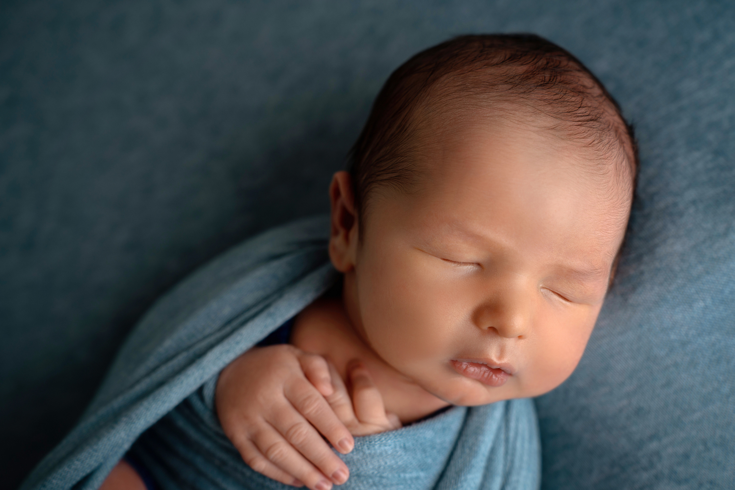 Ньюборн. Фотограф новорожденных Оренбург и свадебный фотограф Оренбург