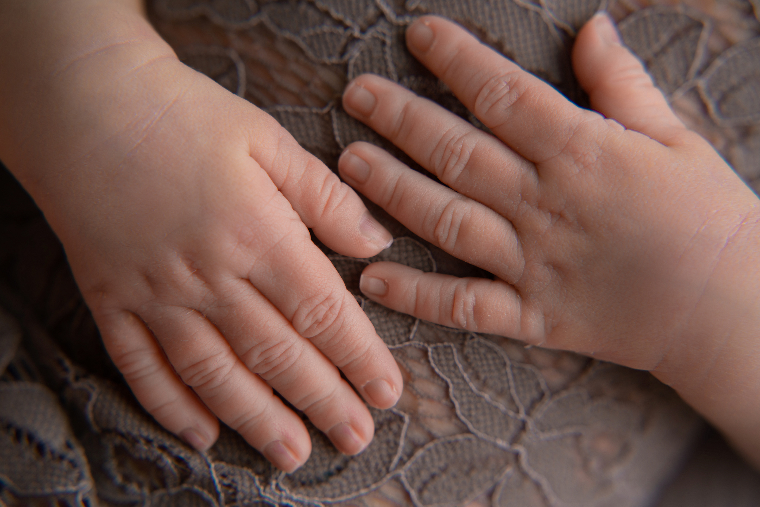 Фото с родителями/Макроснимки. Фотограф новорожденных Оренбург и свадебный фотограф Оренбург