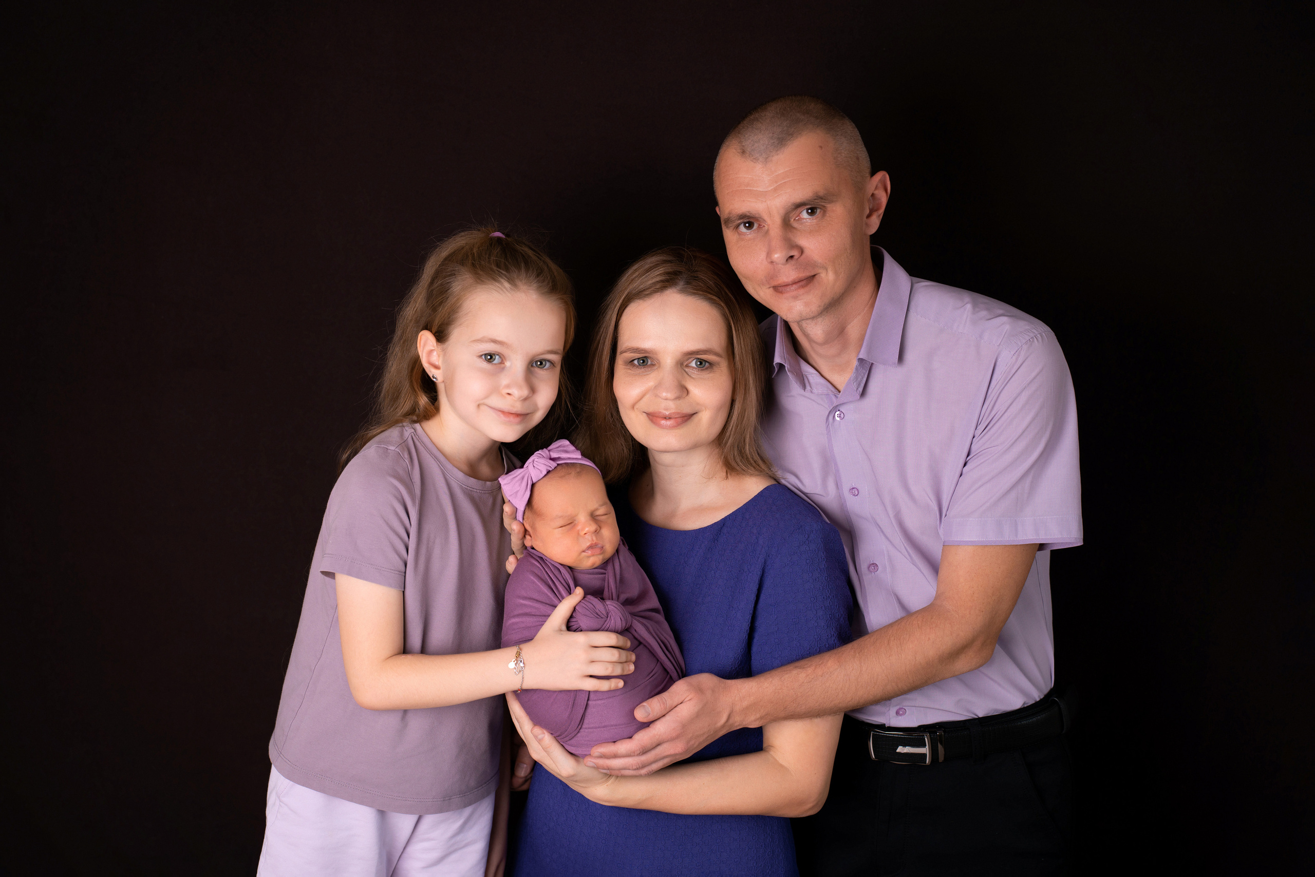 Фото с родителями/Макроснимки. Фотограф новорожденных Оренбург и свадебный фотограф Оренбург