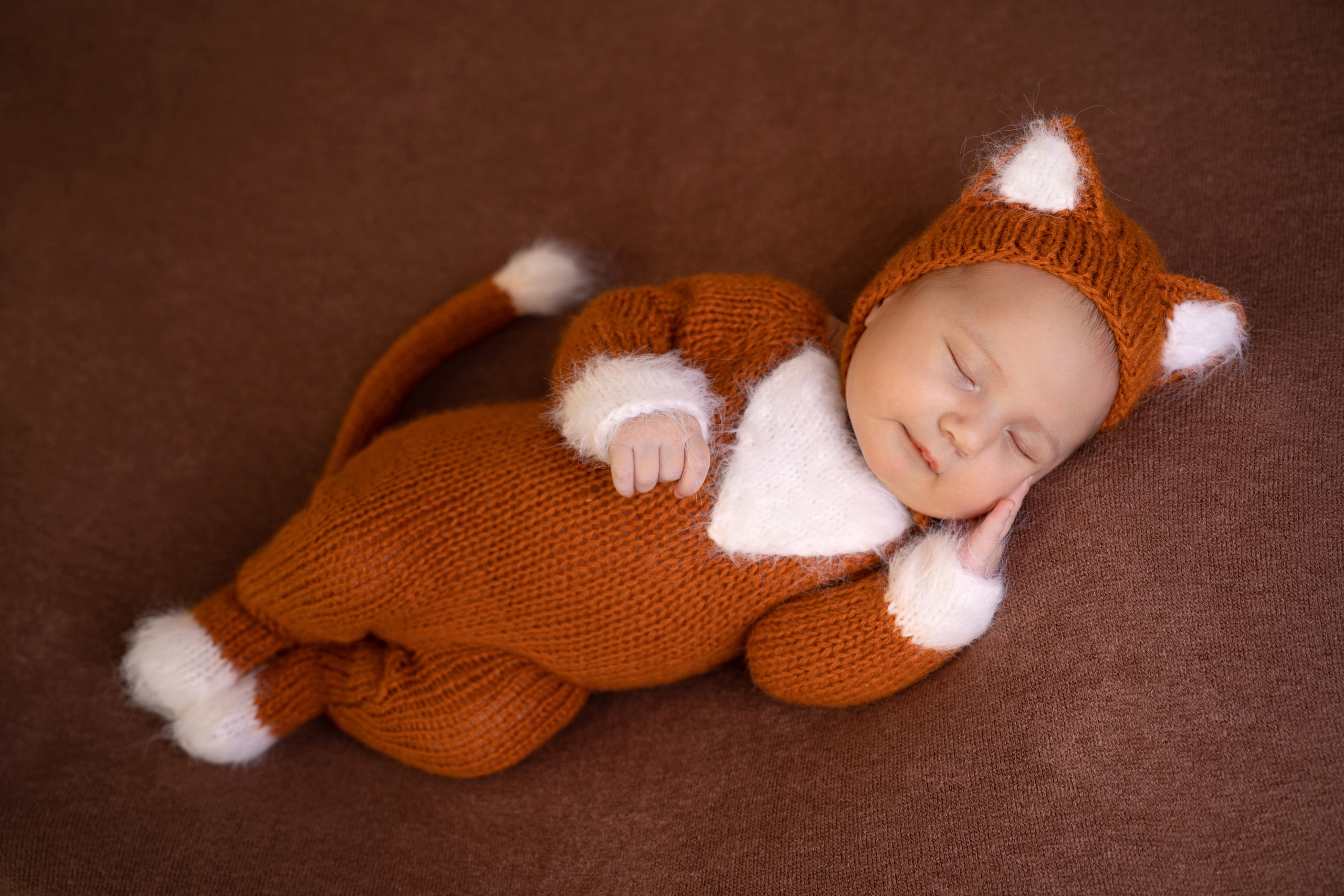 Ньюборн. Фотограф новорожденных Оренбург и свадебный фотограф Оренбург