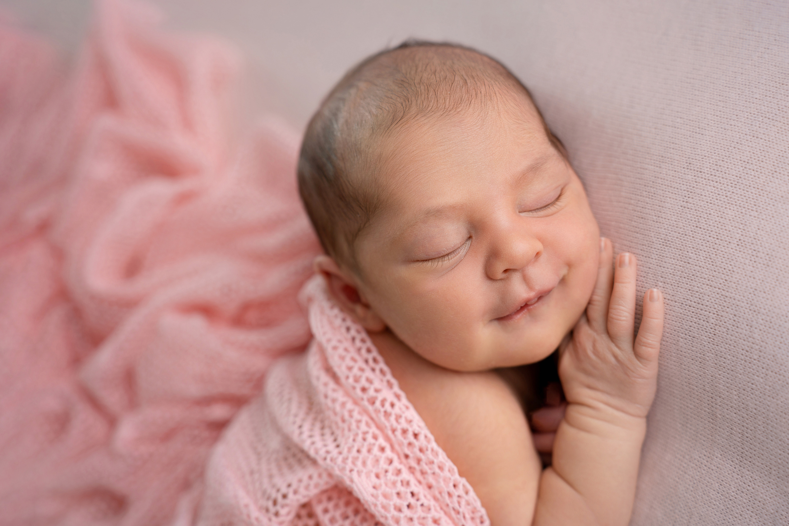 Ньюборн. Фотограф новорожденных Оренбург и свадебный фотограф Оренбург