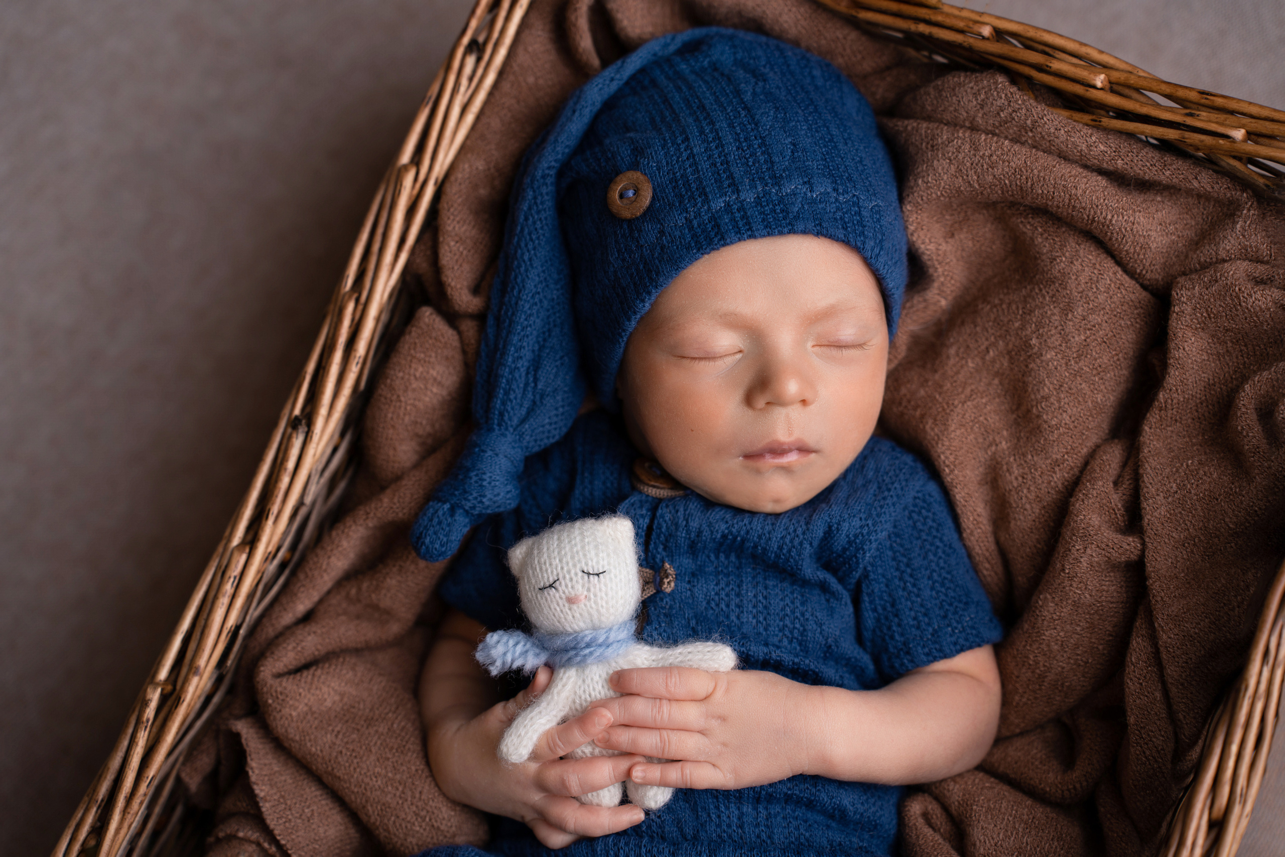 Ньюборн. Фотограф новорожденных Оренбург и свадебный фотограф Оренбург