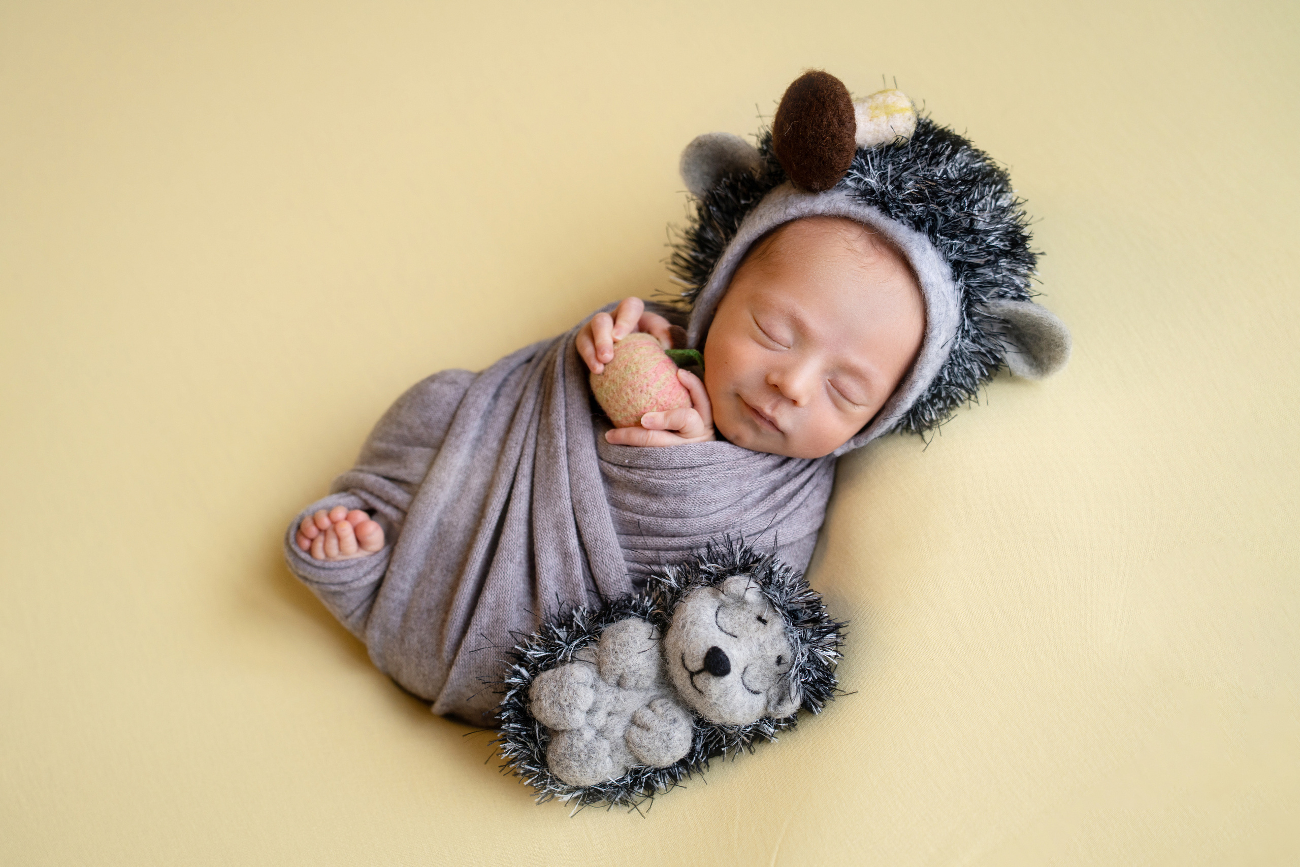 Ньюборн. Фотограф новорожденных Оренбург и свадебный фотограф Оренбург