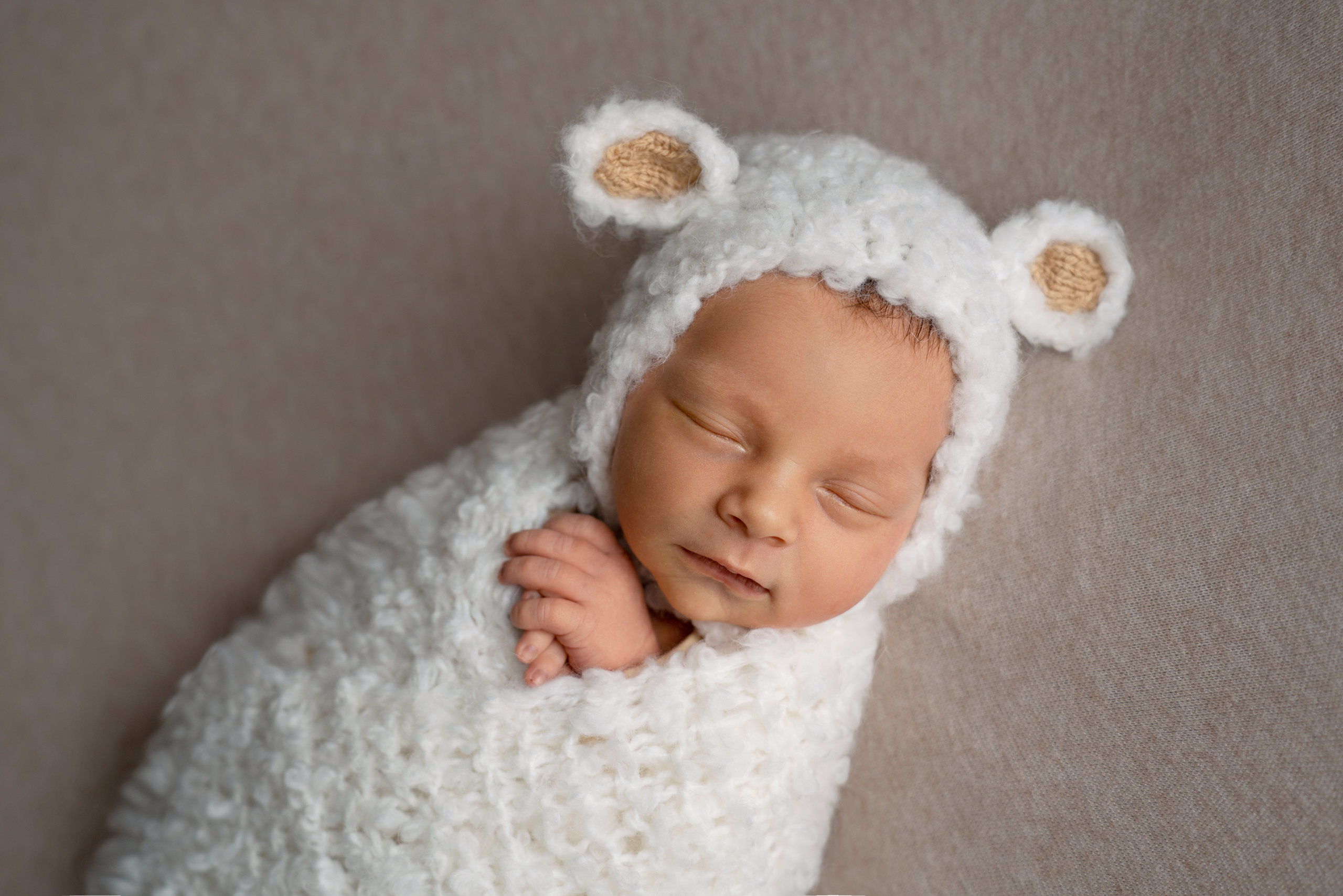 Ньюборн. Фотограф новорожденных Оренбург и свадебный фотограф Оренбург