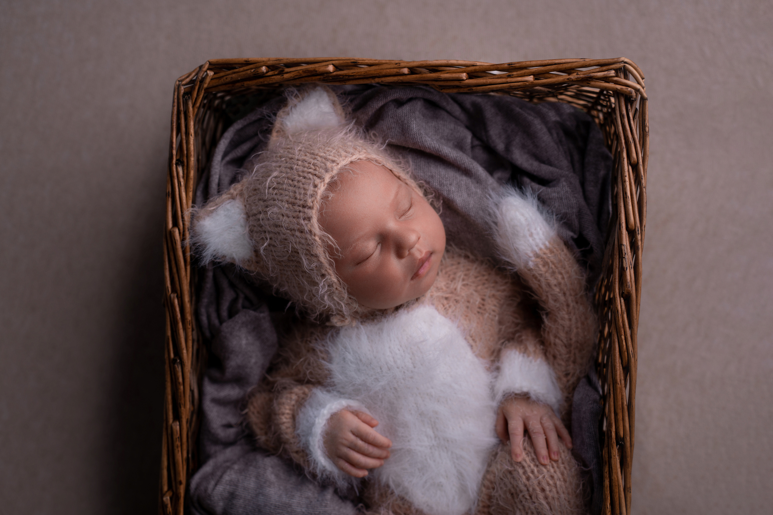 Ньюборн. Фотограф новорожденных Оренбург и свадебный фотограф Оренбург