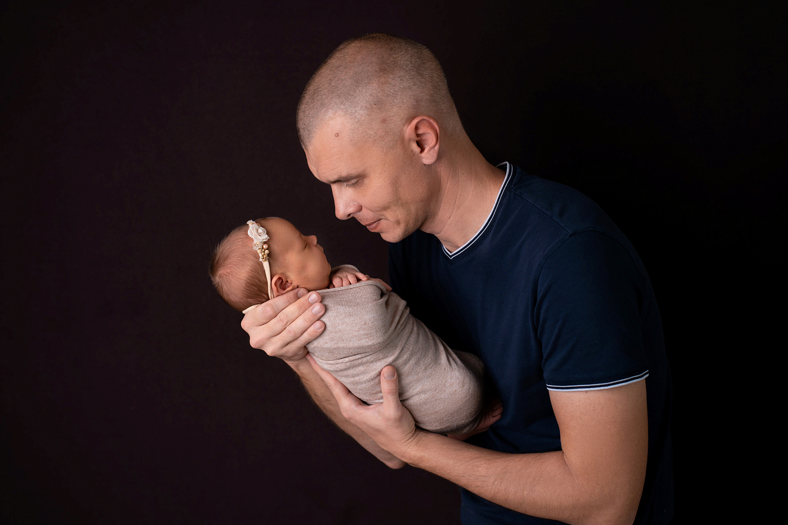 Фото с родителями/Макроснимки. Фотограф новорожденных Оренбург и свадебный фотограф Оренбург