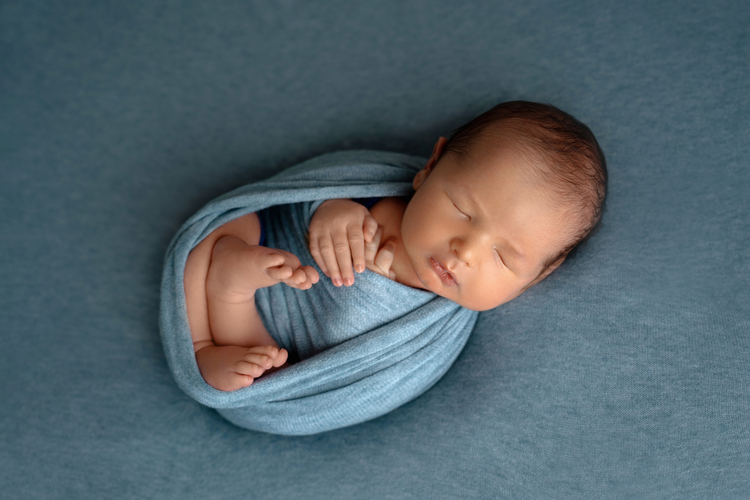 Ньюборн. Фотограф новорожденных Оренбург и свадебный фотограф Оренбург