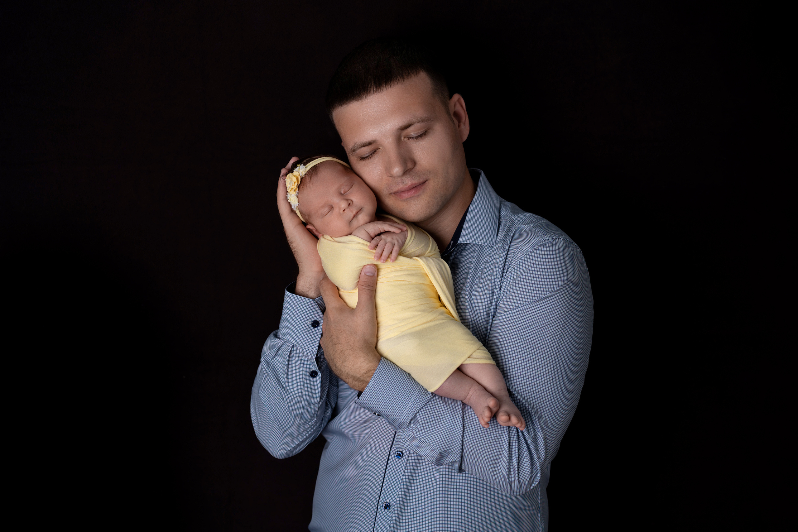 Фото с родителями/Макроснимки. Фотограф новорожденных Оренбург и свадебный фотограф Оренбург