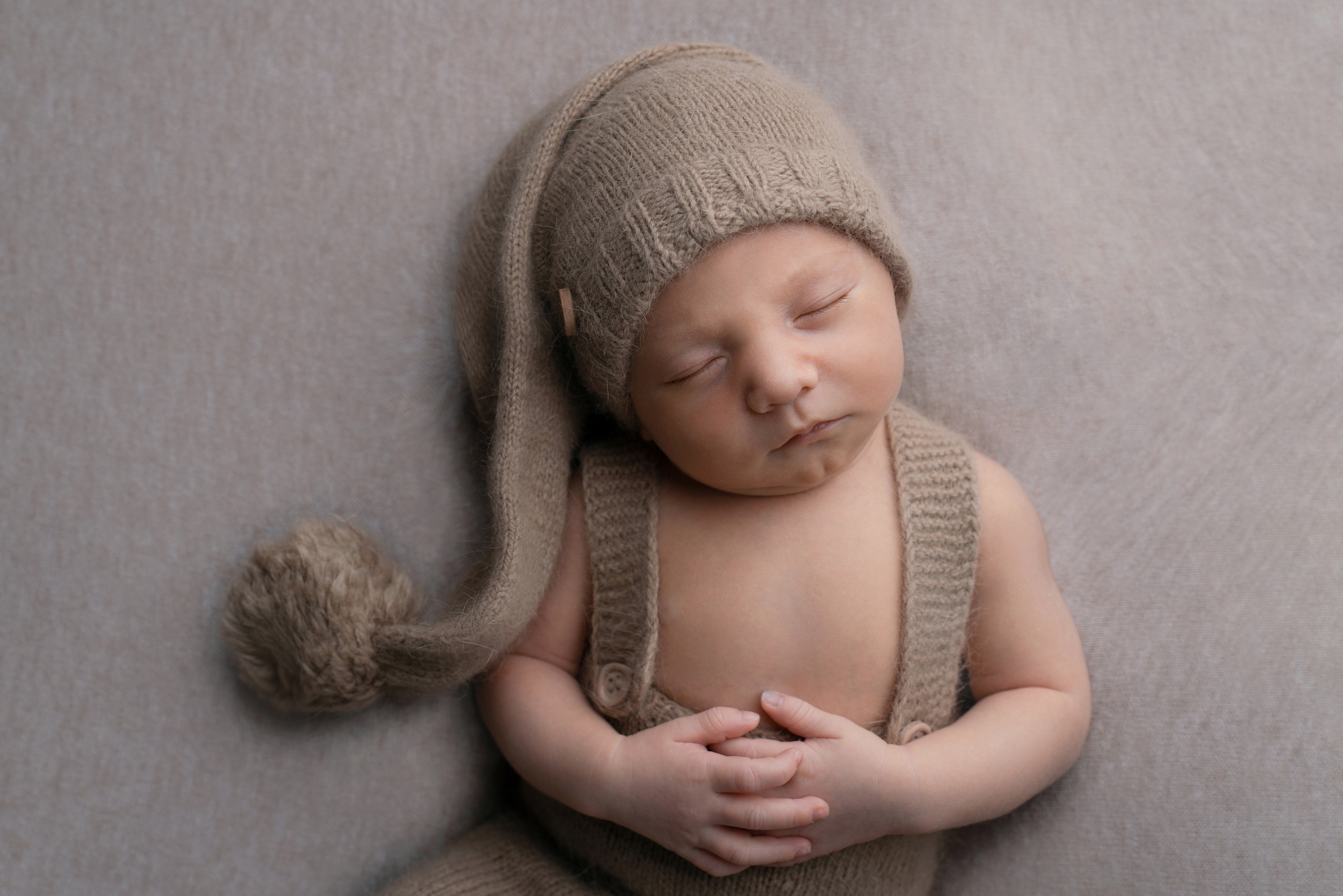 Ньюборн. Фотограф новорожденных Оренбург и свадебный фотограф Оренбург