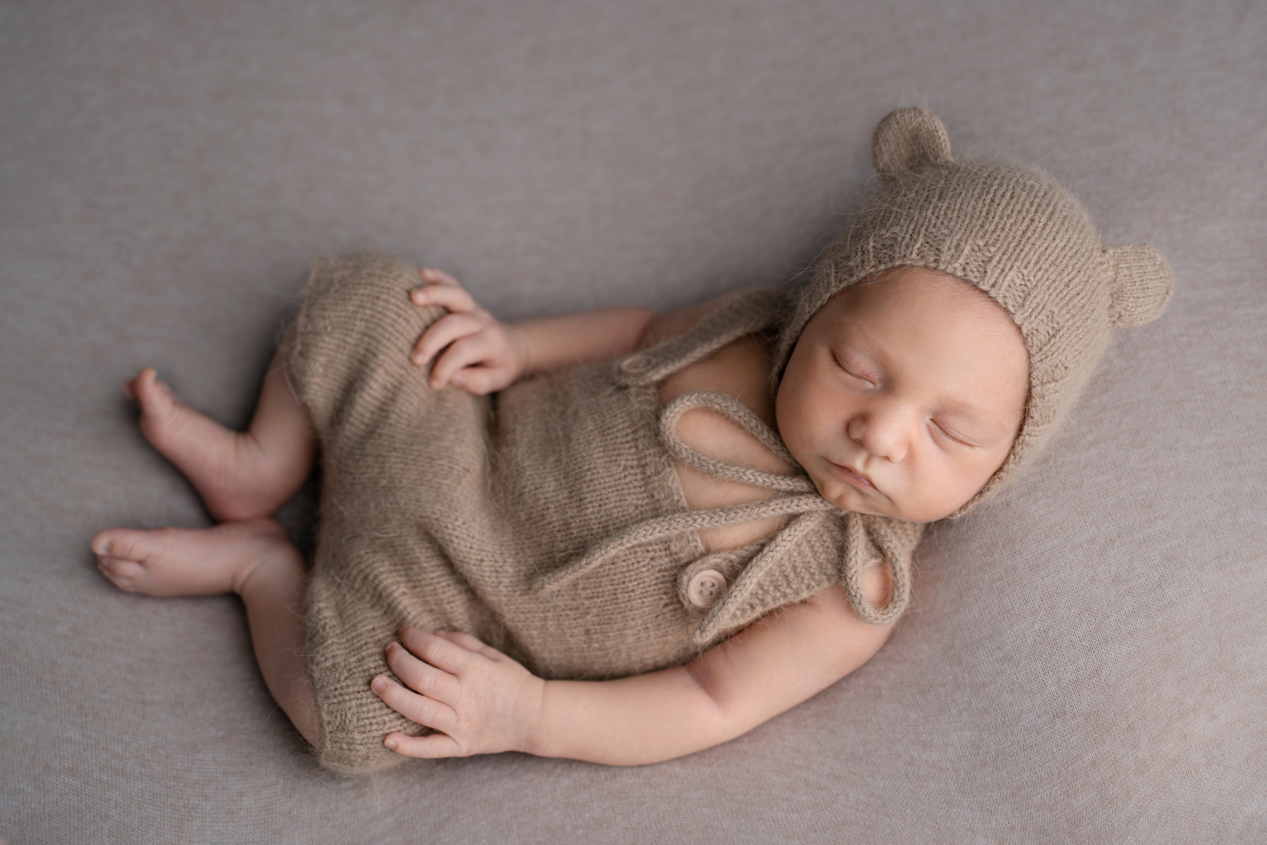 Ньюборн. Фотограф новорожденных Оренбург и свадебный фотограф Оренбург