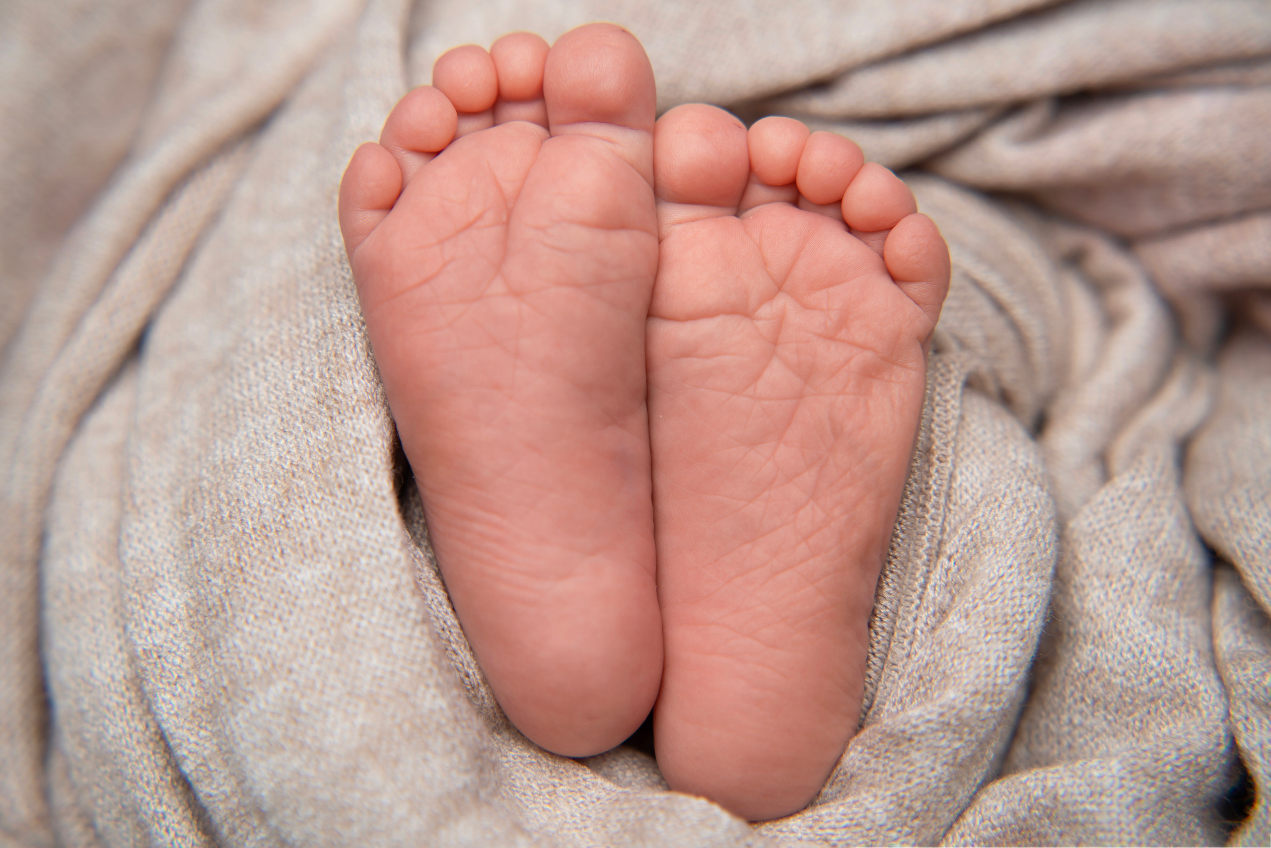 Фото с родителями/Макроснимки. Фотограф новорожденных Оренбург и свадебный фотограф Оренбург