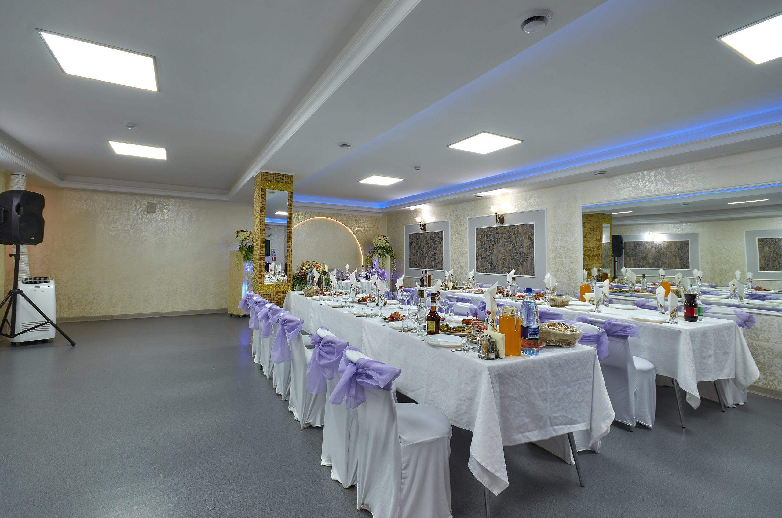 Банкетный зал Блиц. Абросимов Лев интерьерный и архитектурный фотограф