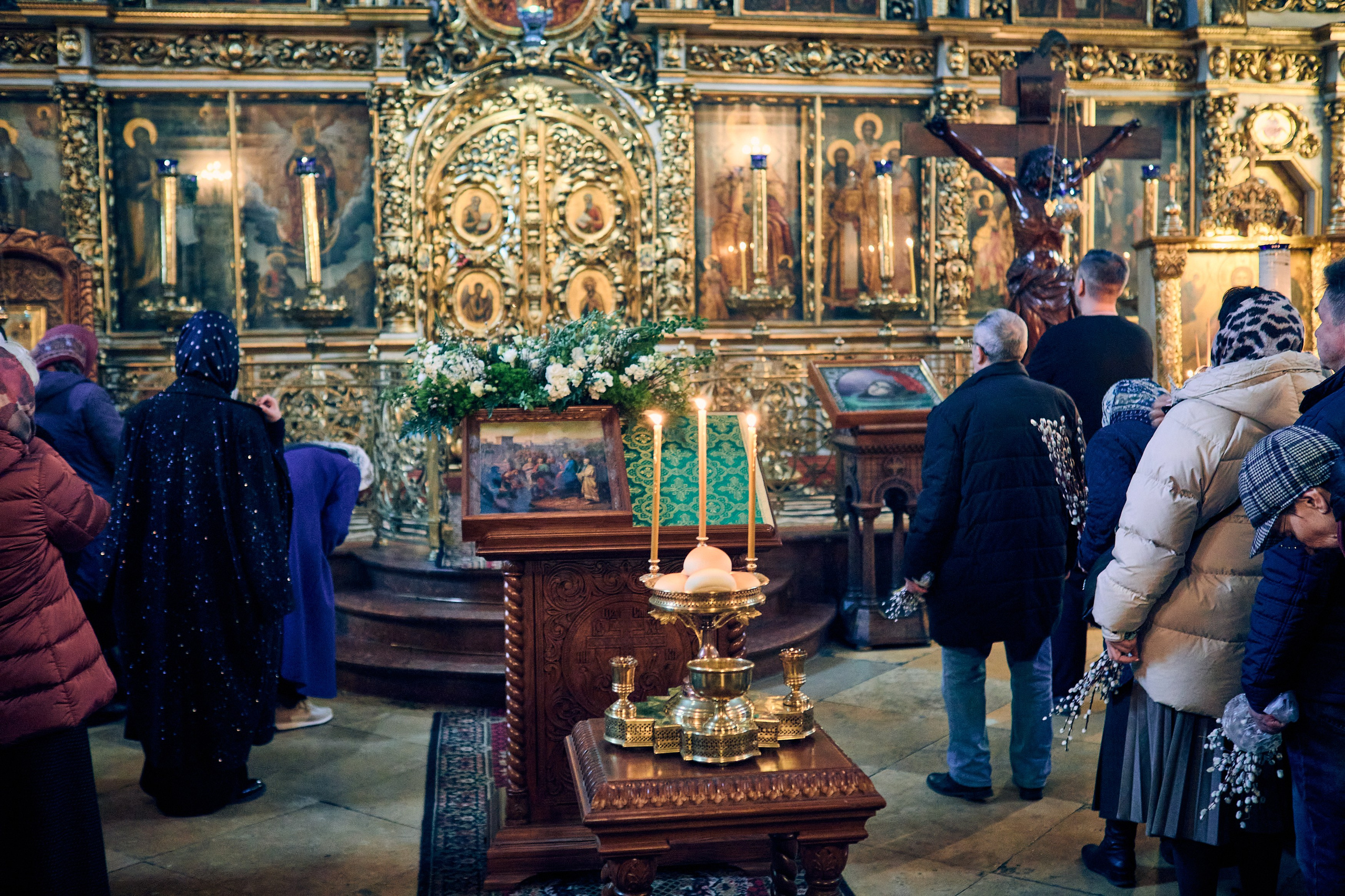 ВСЕНОЩНАЯ НА ВЕРБНОЕ ВОСКРЕСЕНИЕ. DMITRY MOISEENKO — фотограф, художник, топ-стилист