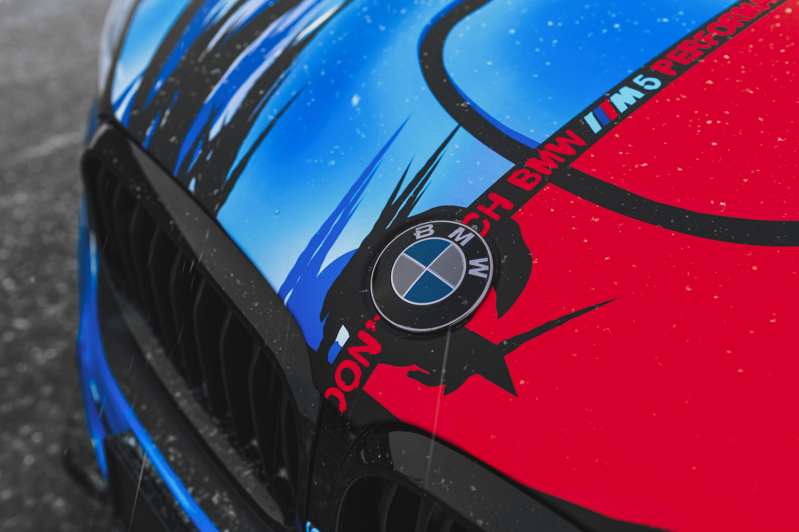 Винилография на BMW 5 G20. Студия дизайна и оклейки авто Barmaley Design