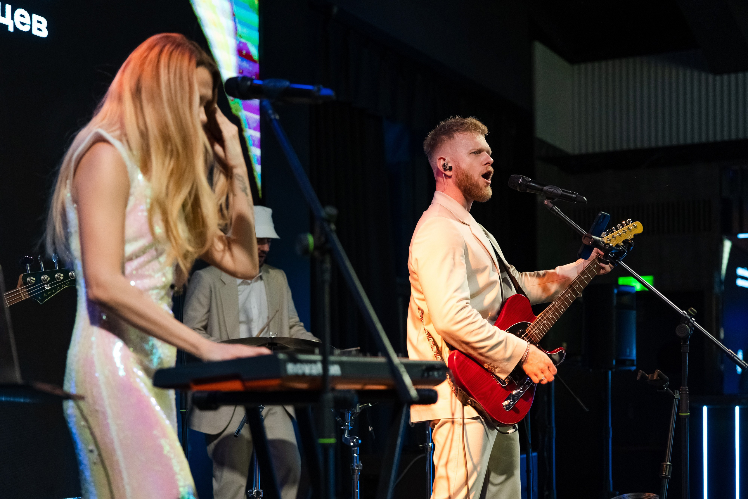 Презентация Infinix. Свадебный репортажный фотограф в Москве