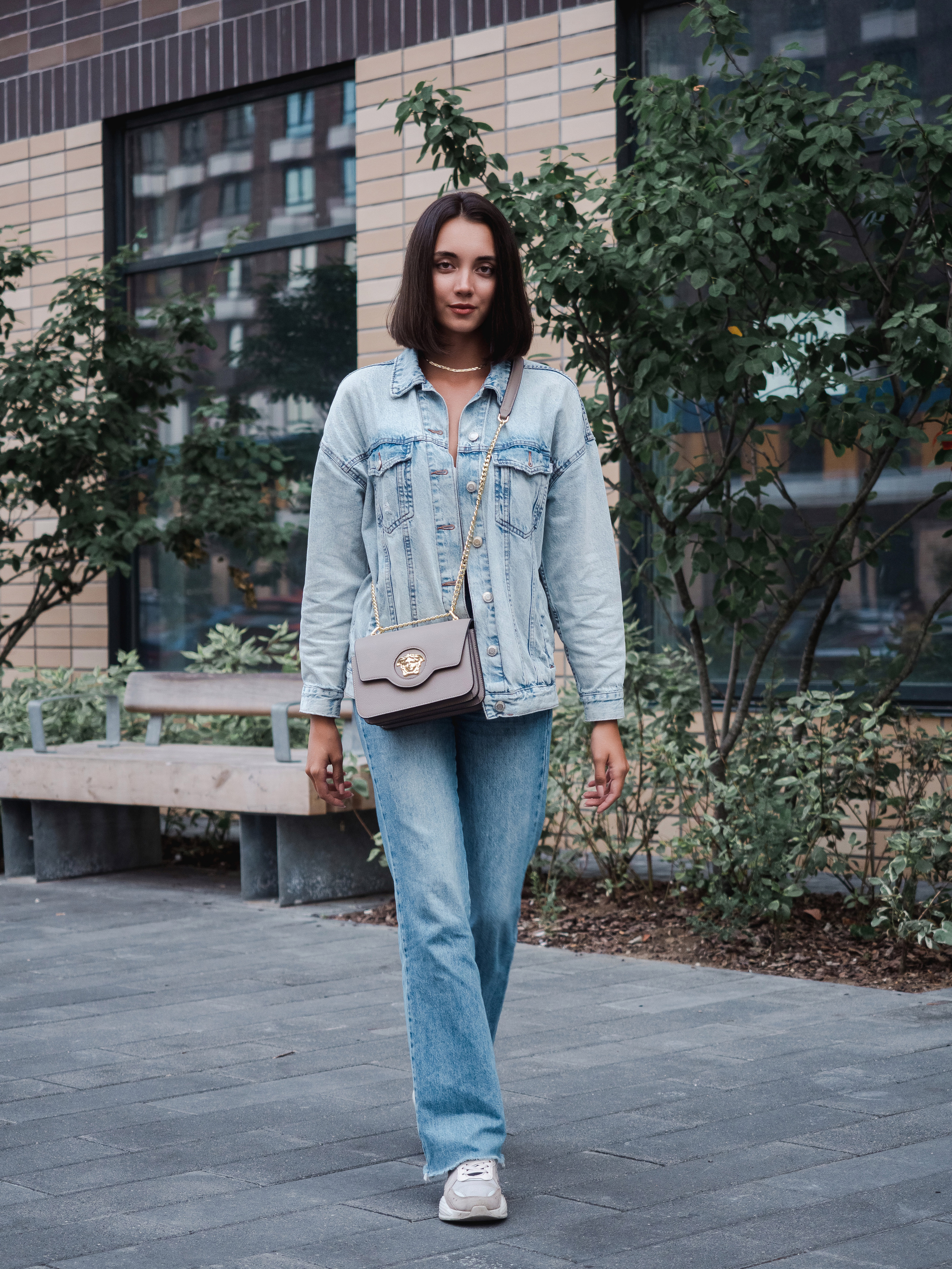 Маркет-плейсы — Bamong. Фотограф и видеограф Виктор Пати