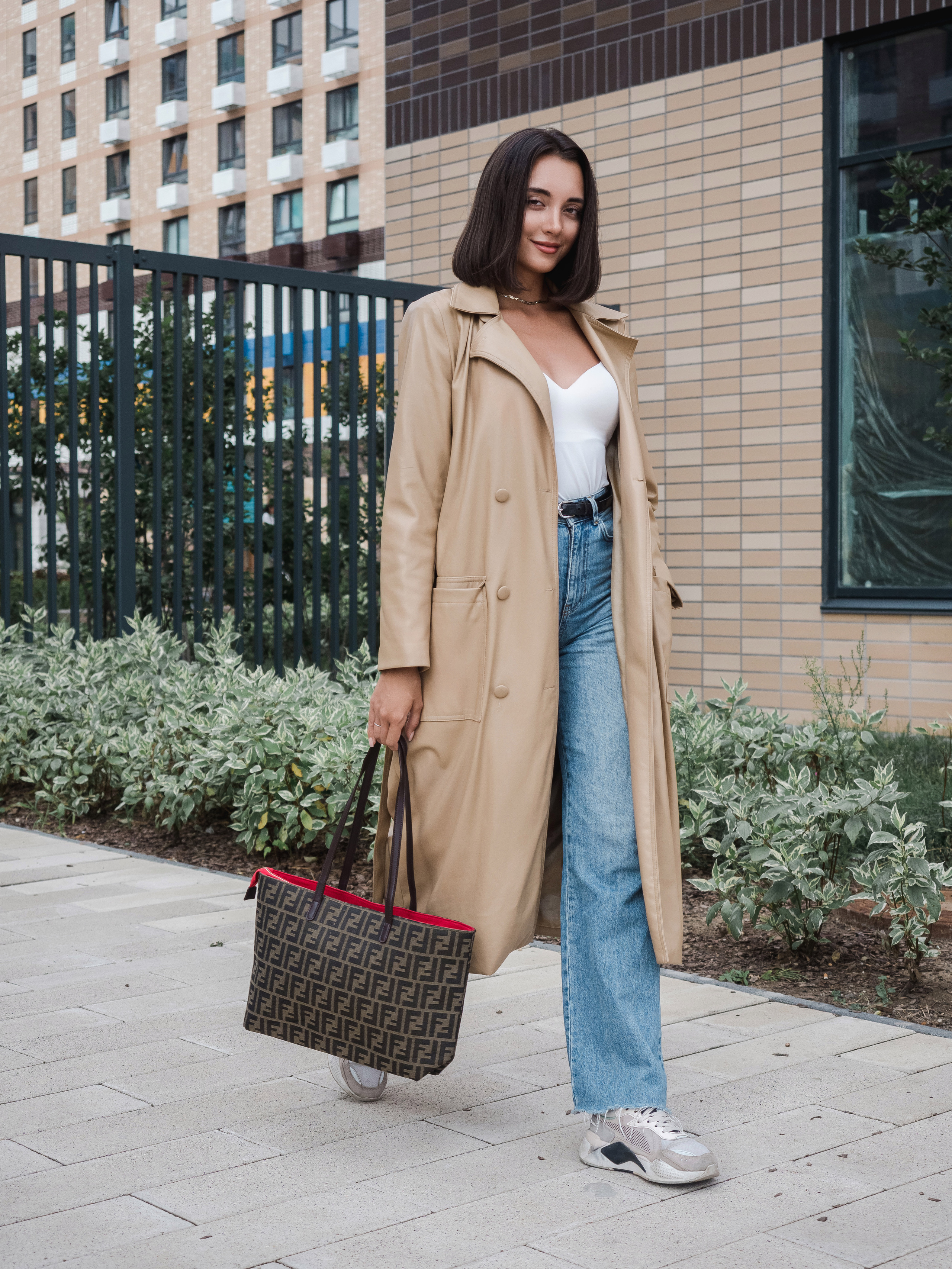 Маркет-плейсы — Bamong. Фотограф и видеограф Виктор Пати