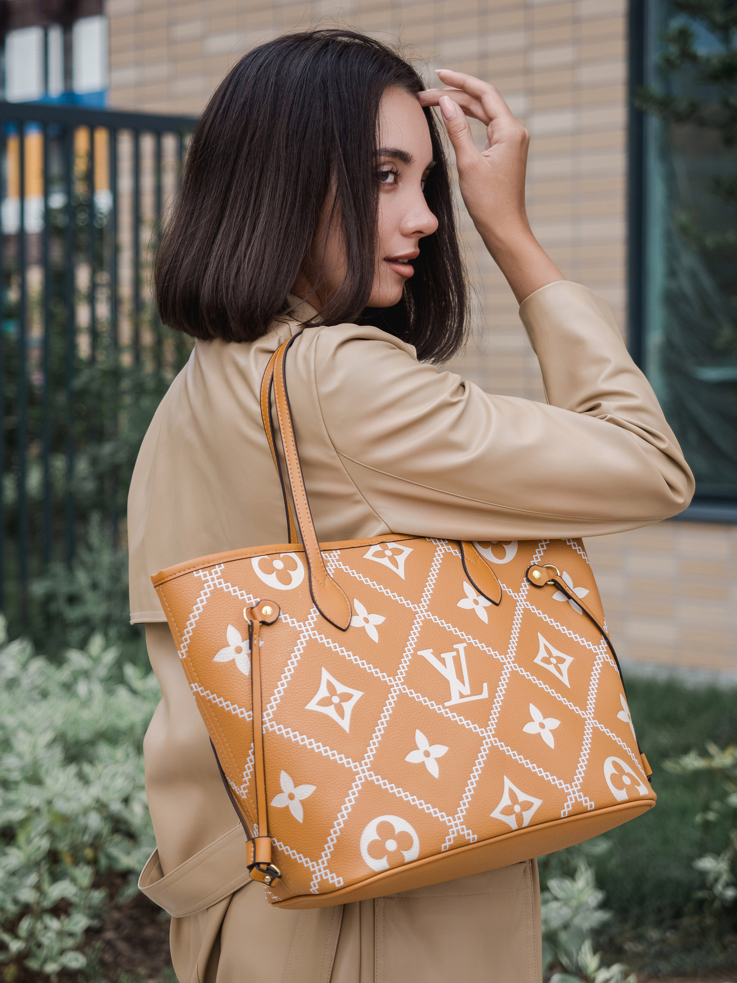 Маркет-плейсы — Bamong. Фотограф и видеограф Виктор Пати