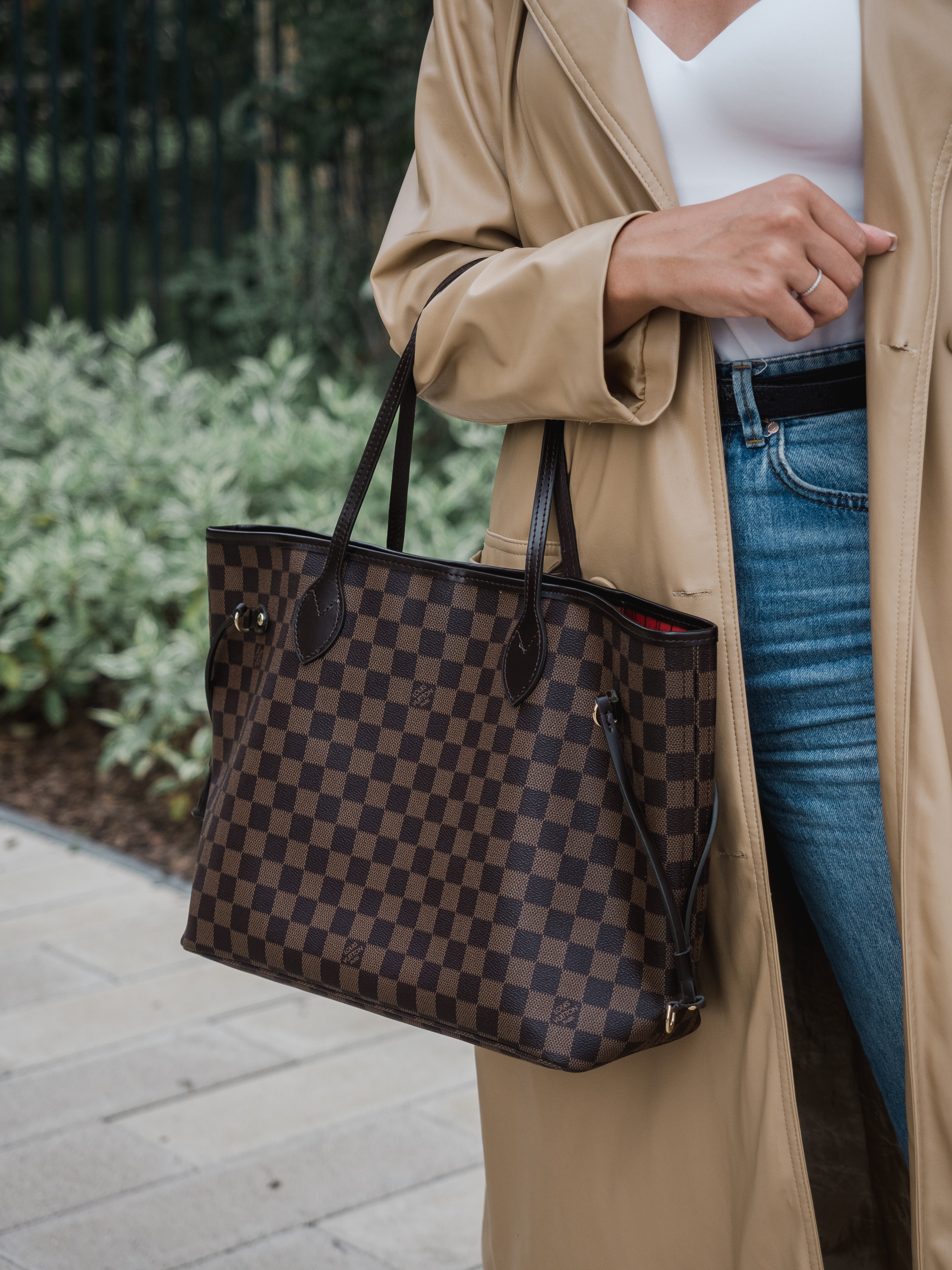 Маркет-плейсы — Bamong. Фотограф и видеограф Виктор Пати