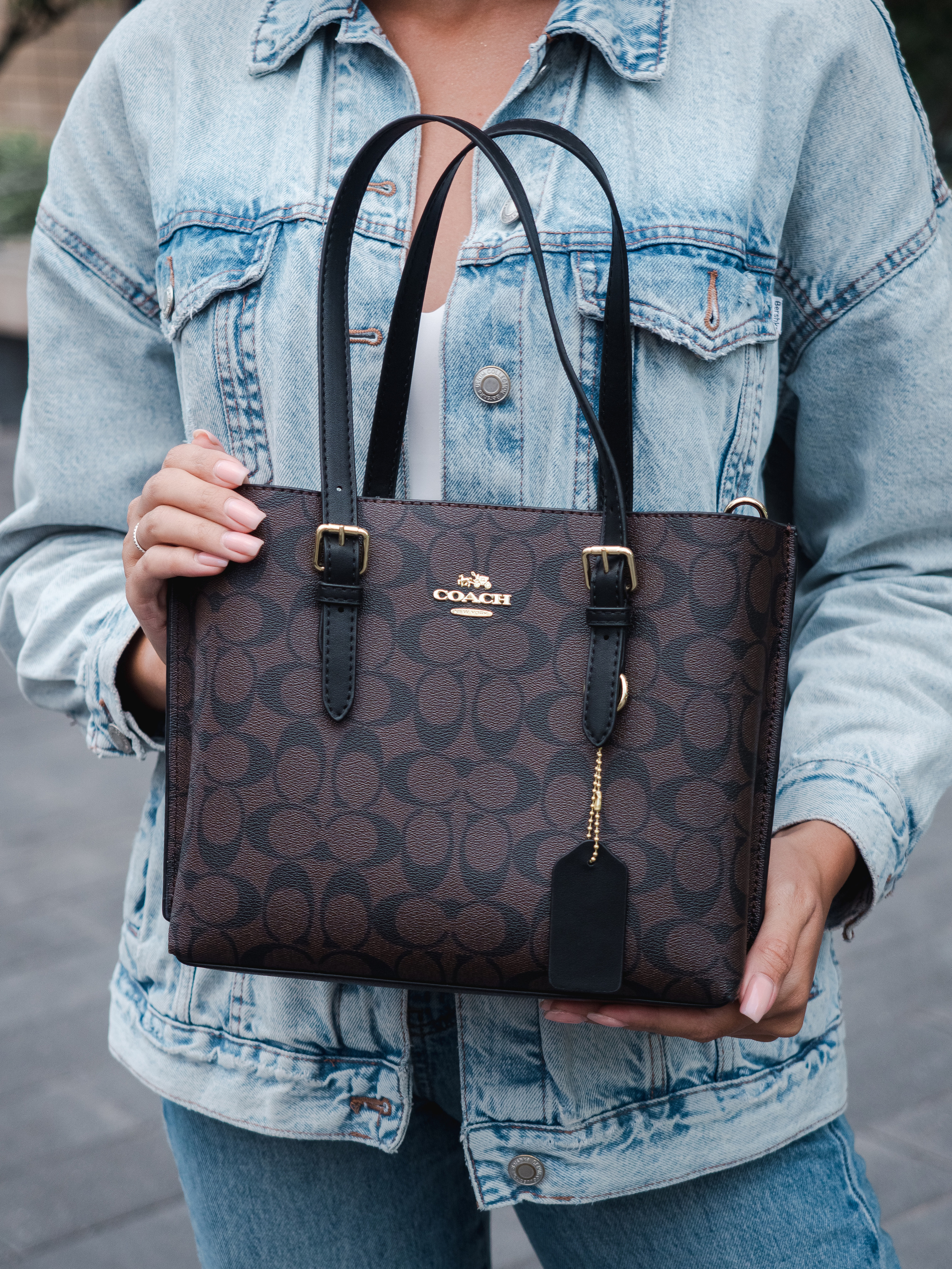 Маркет-плейсы — Bamong. Фотограф и видеограф Виктор Пати