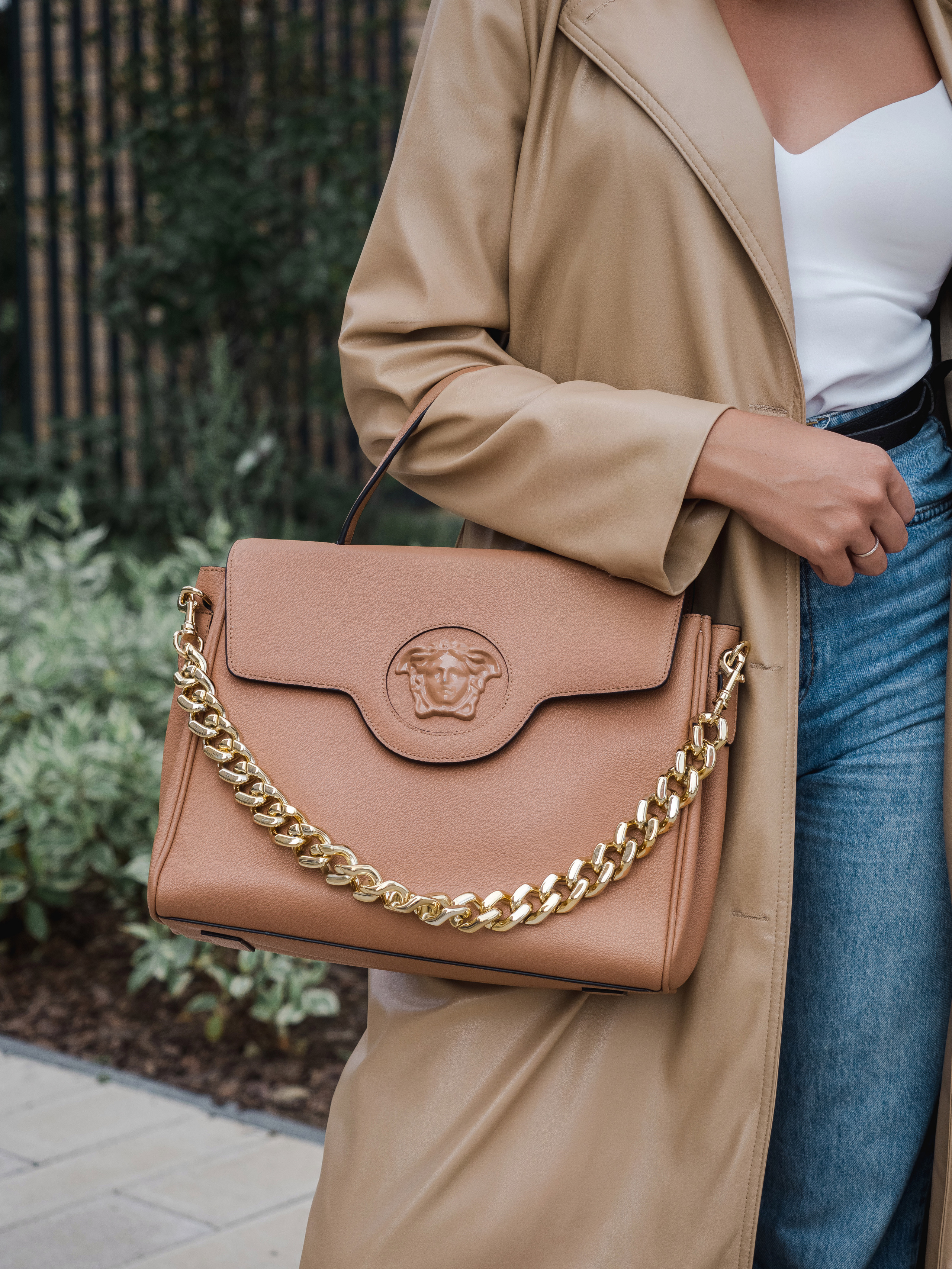 Маркет-плейсы — Bamong. Фотограф и видеограф Виктор Пати