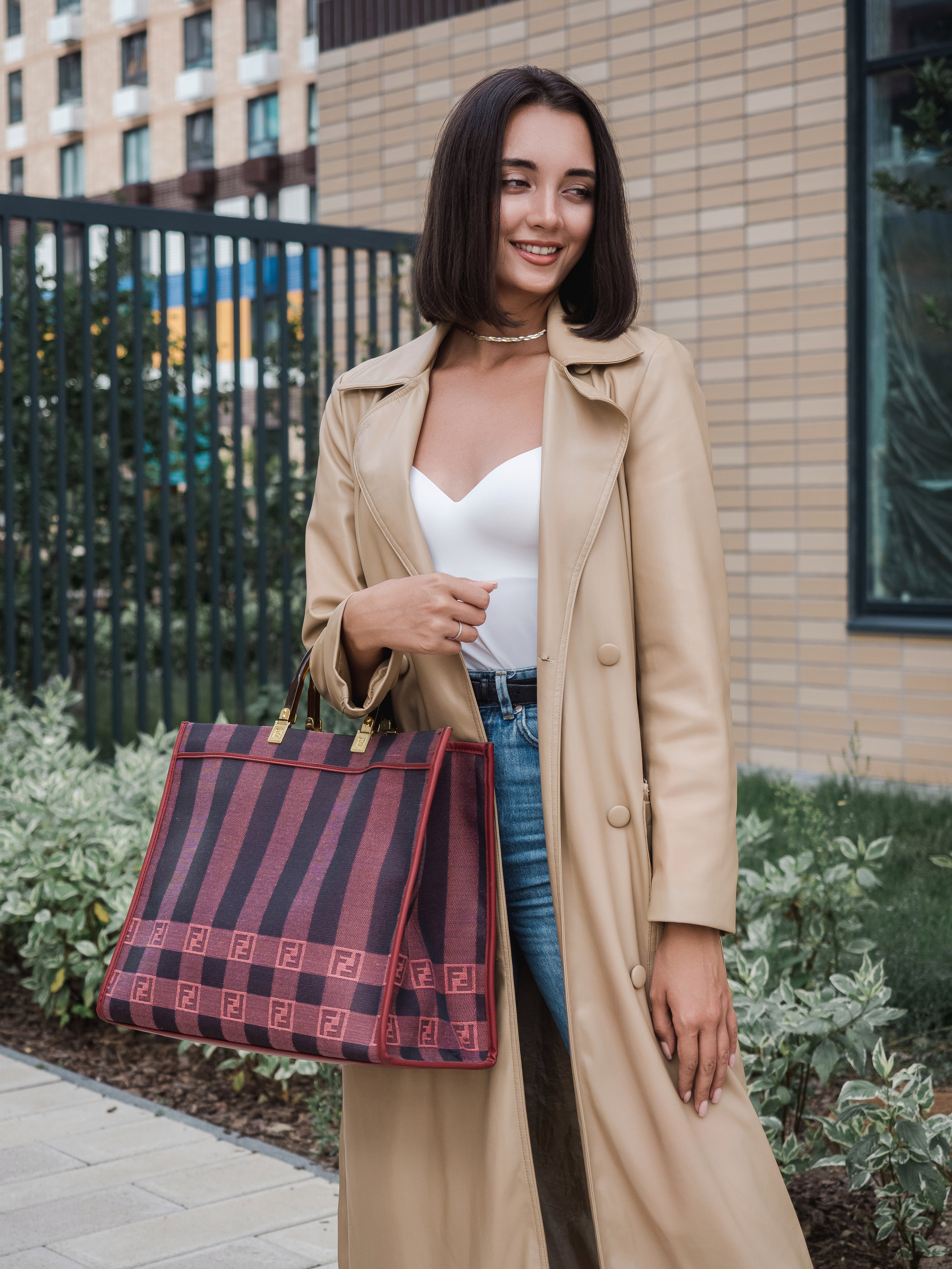 Маркет-плейсы — Bamong. Фотограф и видеограф Виктор Пати