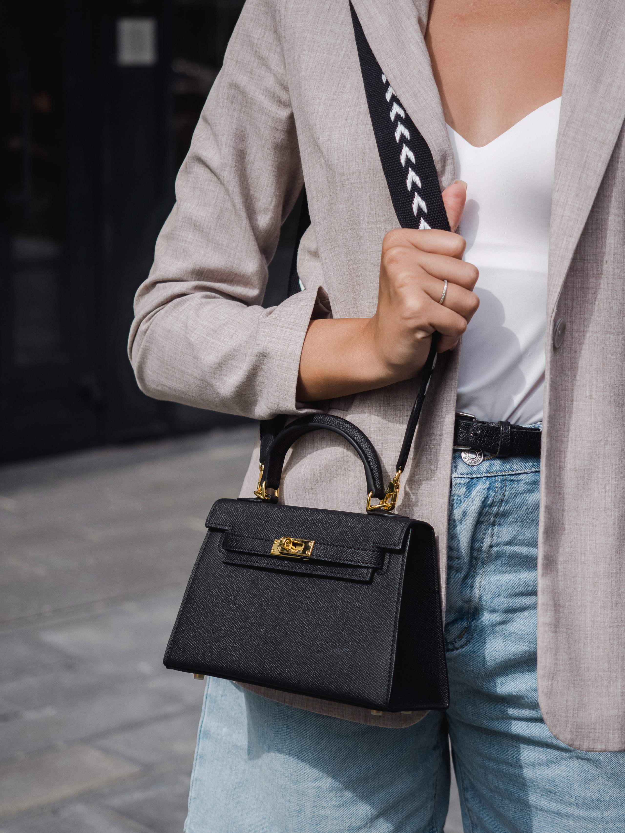 Маркет-плейсы — Bamong. Фотограф и видеограф Виктор Пати