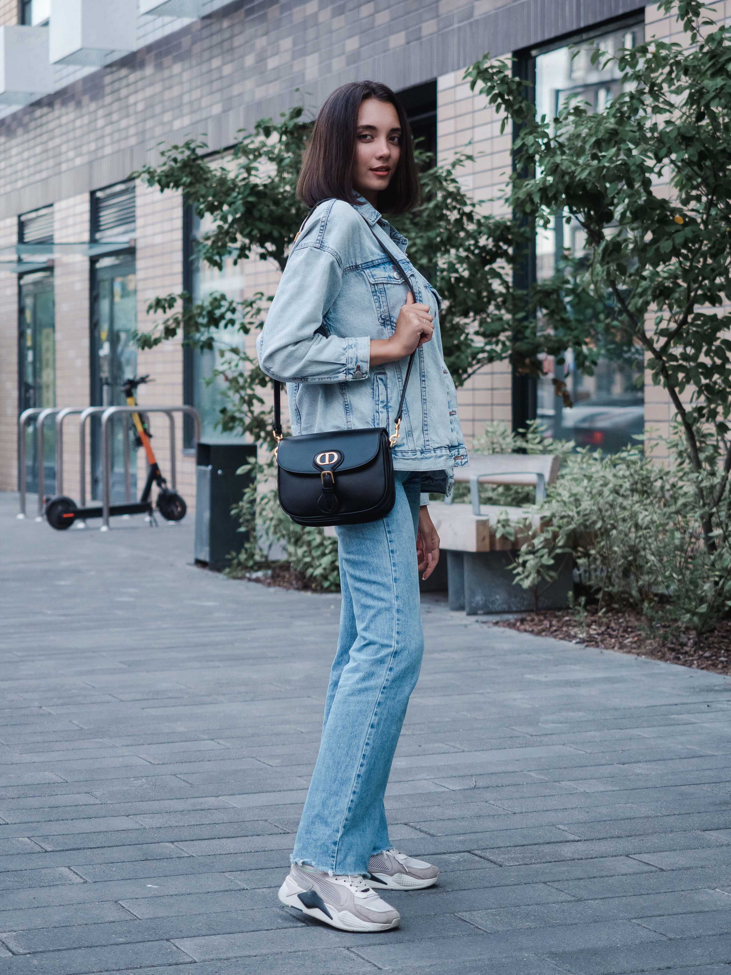 Маркет-плейсы — Bamong. Фотограф и видеограф Виктор Пати