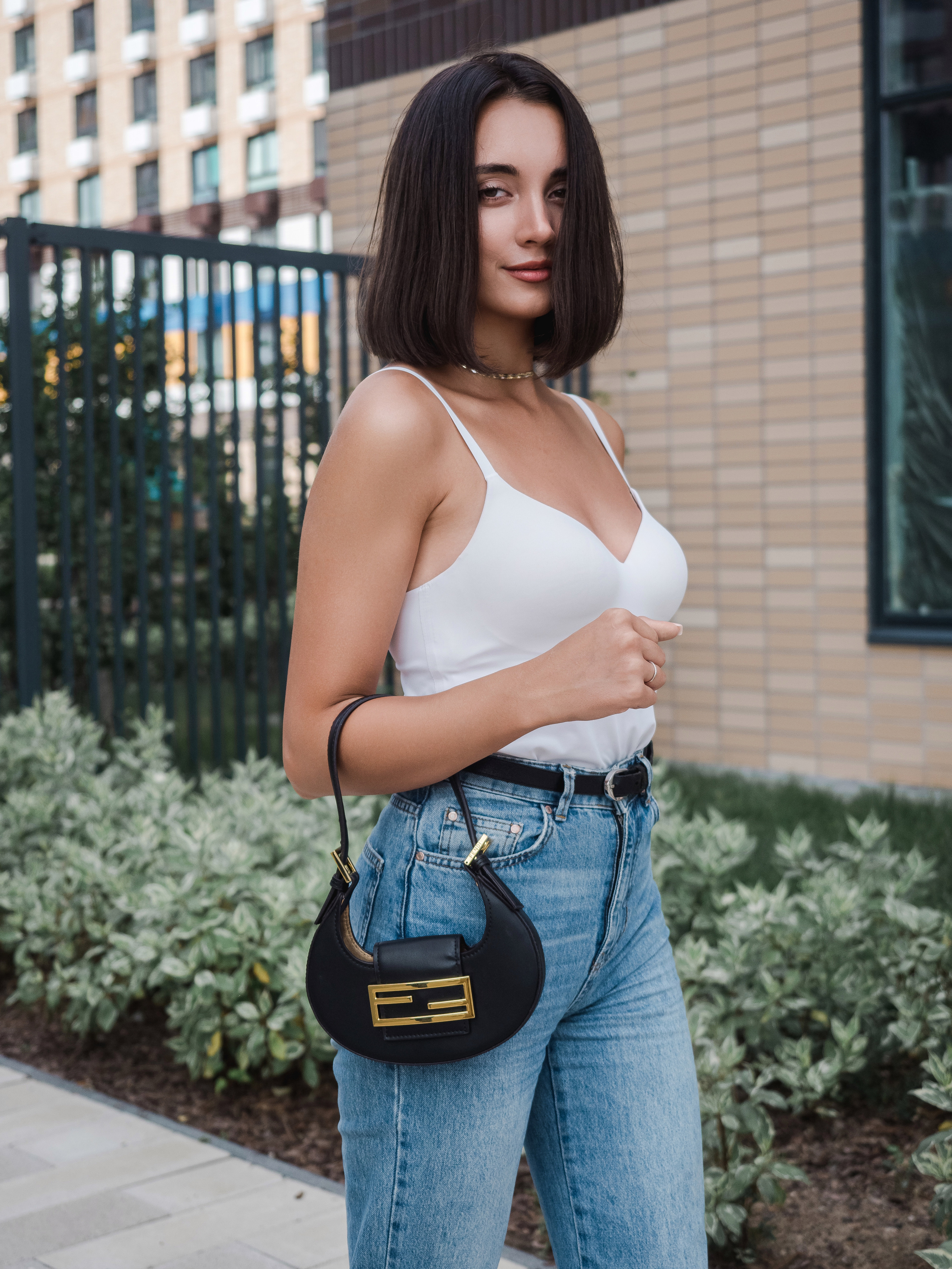 Маркет-плейсы — Bamong. Фотограф и видеограф Виктор Пати