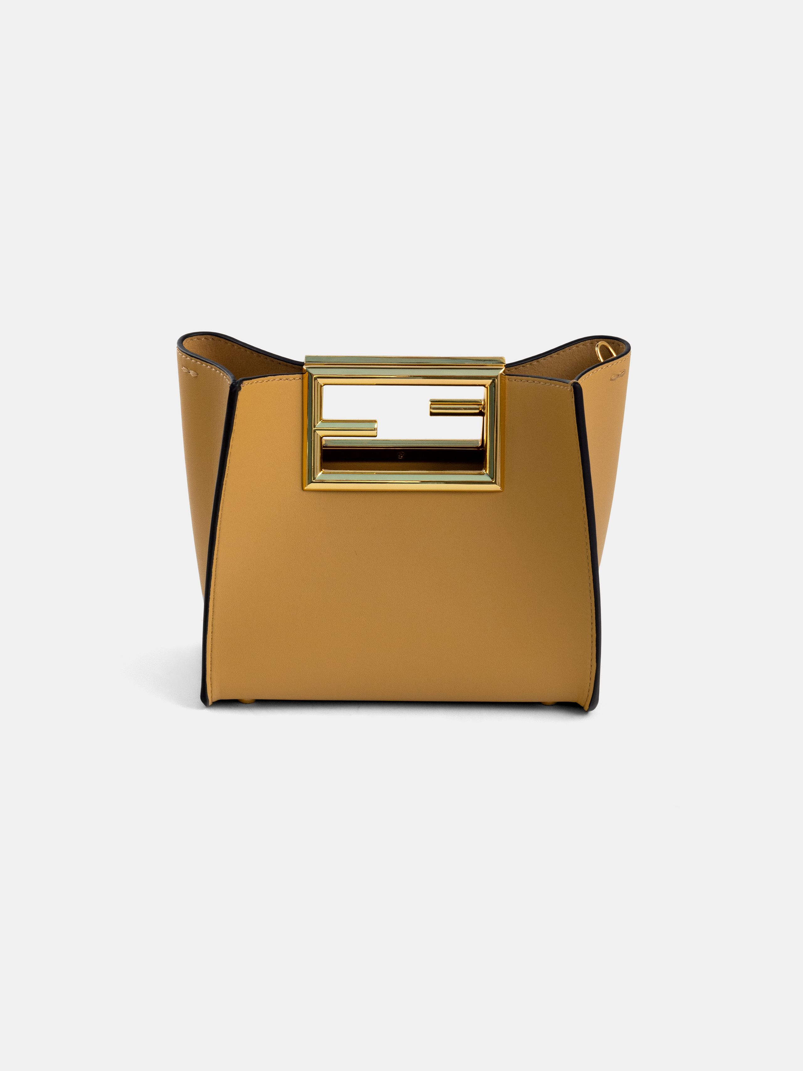 Каталог FENDI