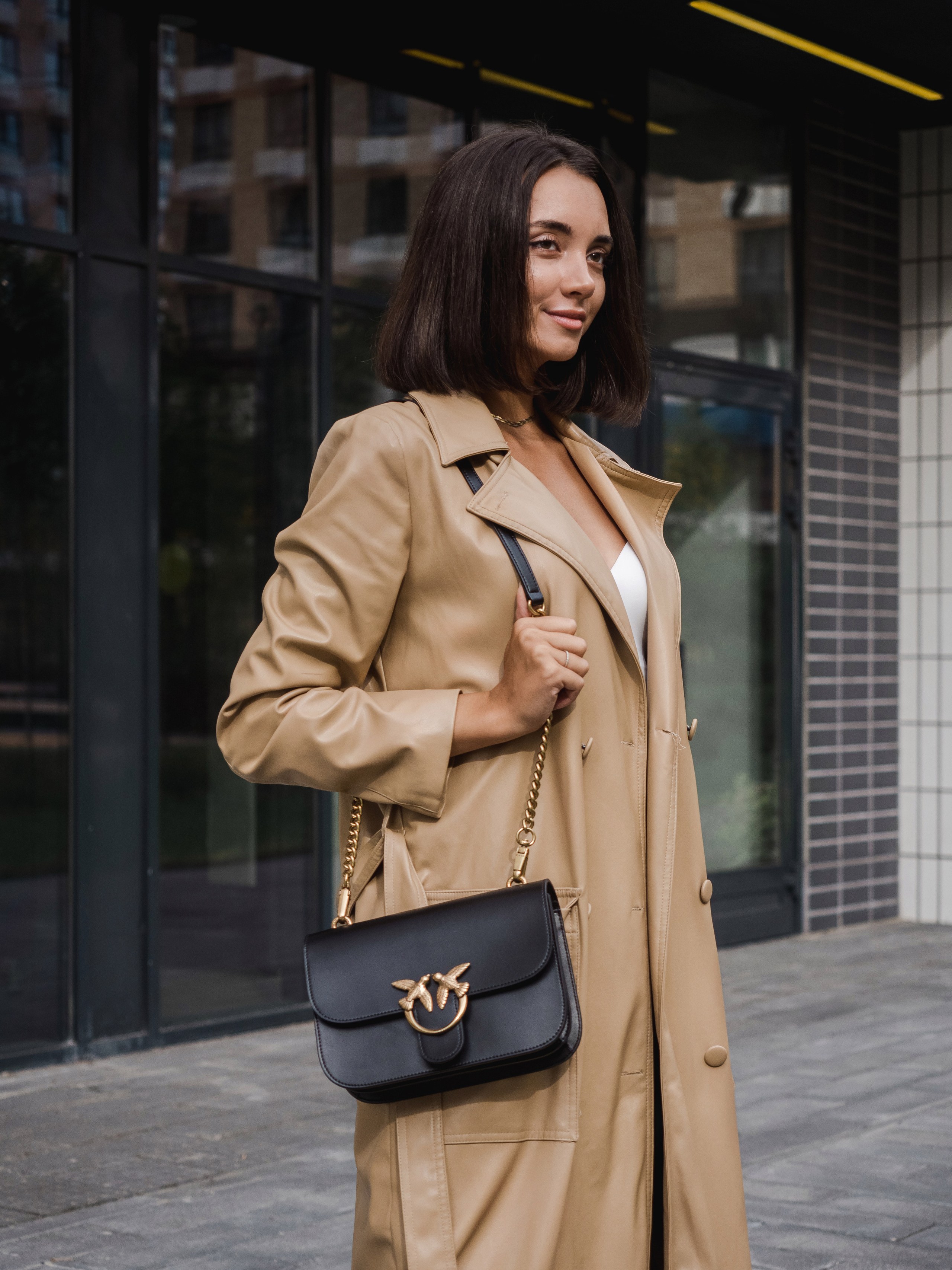 Маркет-плейсы — Bamong. Фотограф и видеограф Виктор Пати