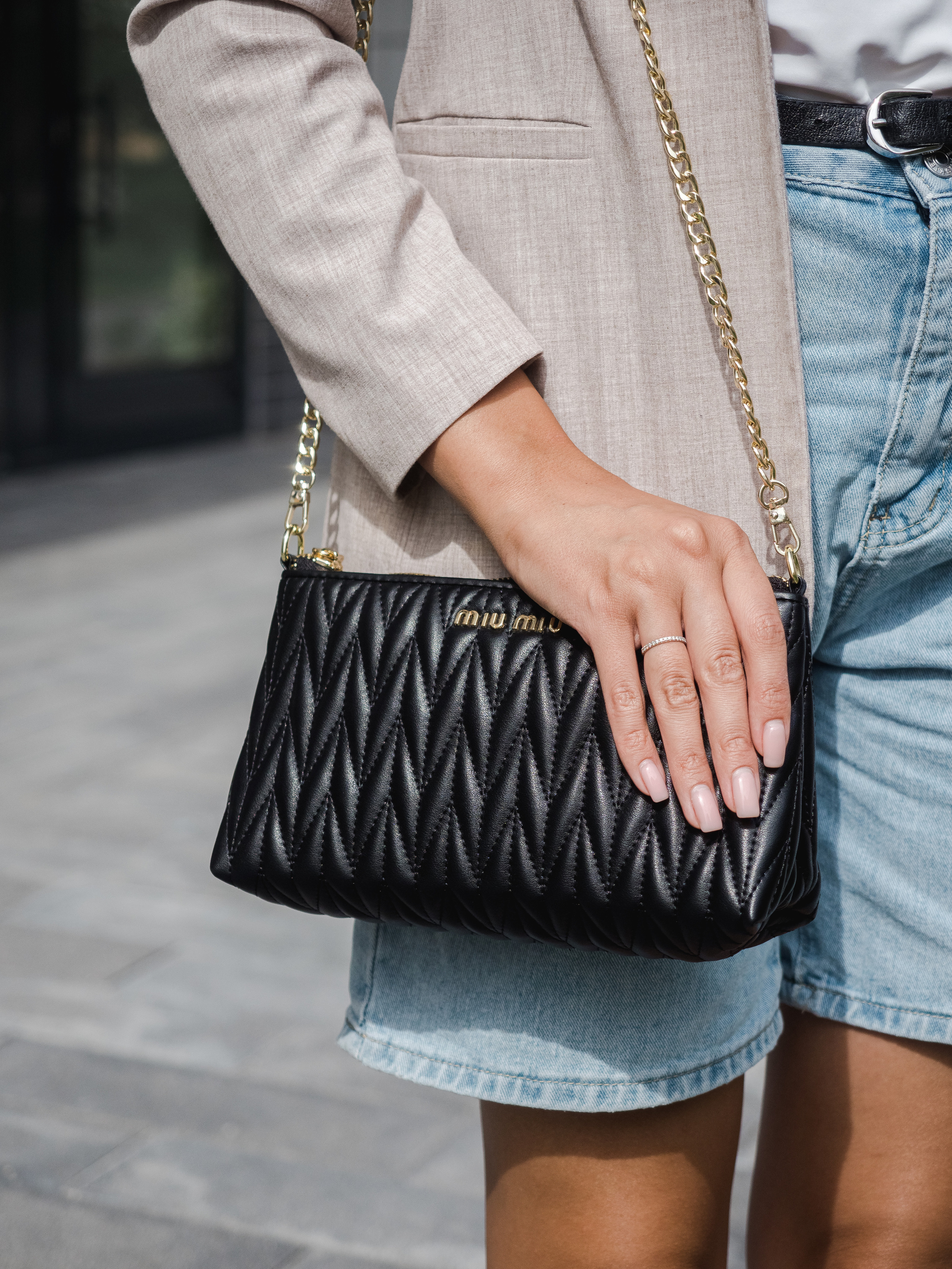 Маркет-плейсы — Bamong. Фотограф и видеограф Виктор Пати