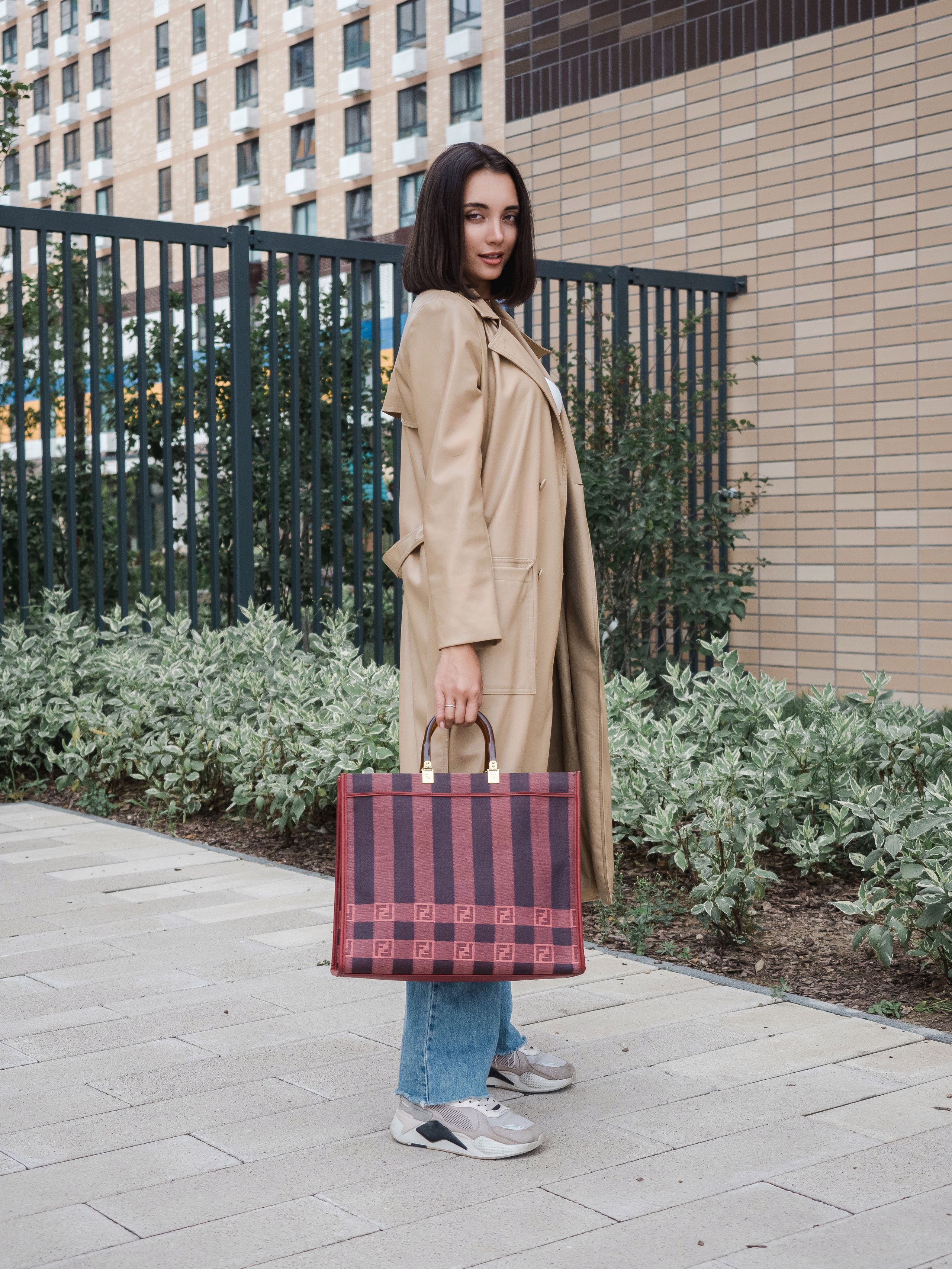 Маркет-плейсы — Bamong. Фотограф и видеограф Виктор Пати