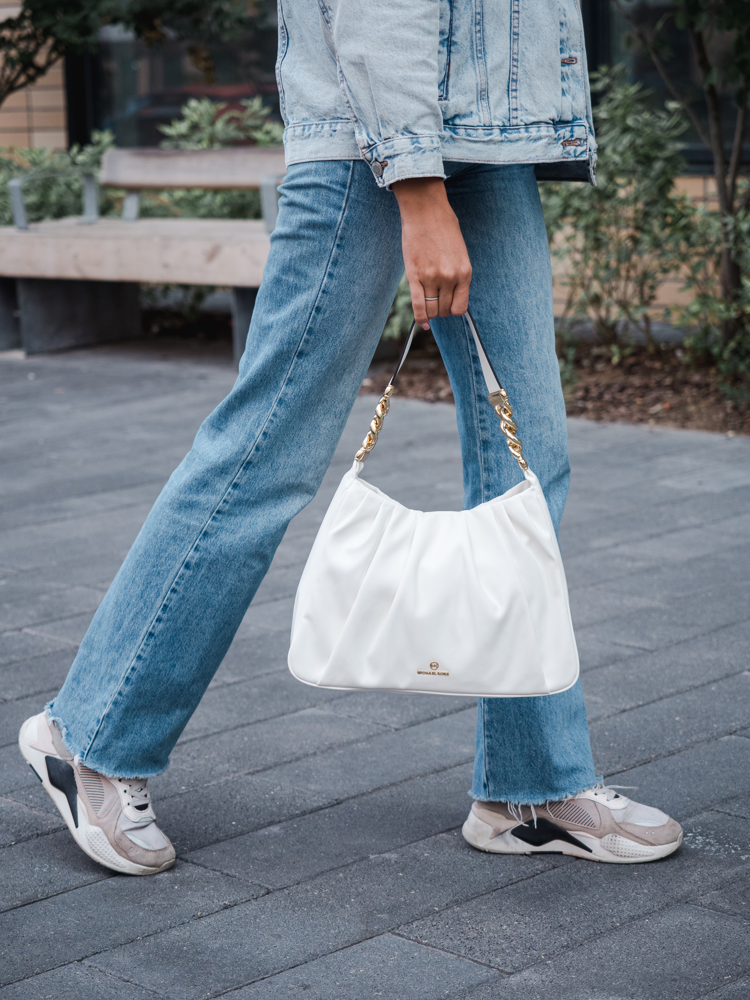 Маркет-плейсы — Bamong. Фотограф и видеограф Виктор Пати