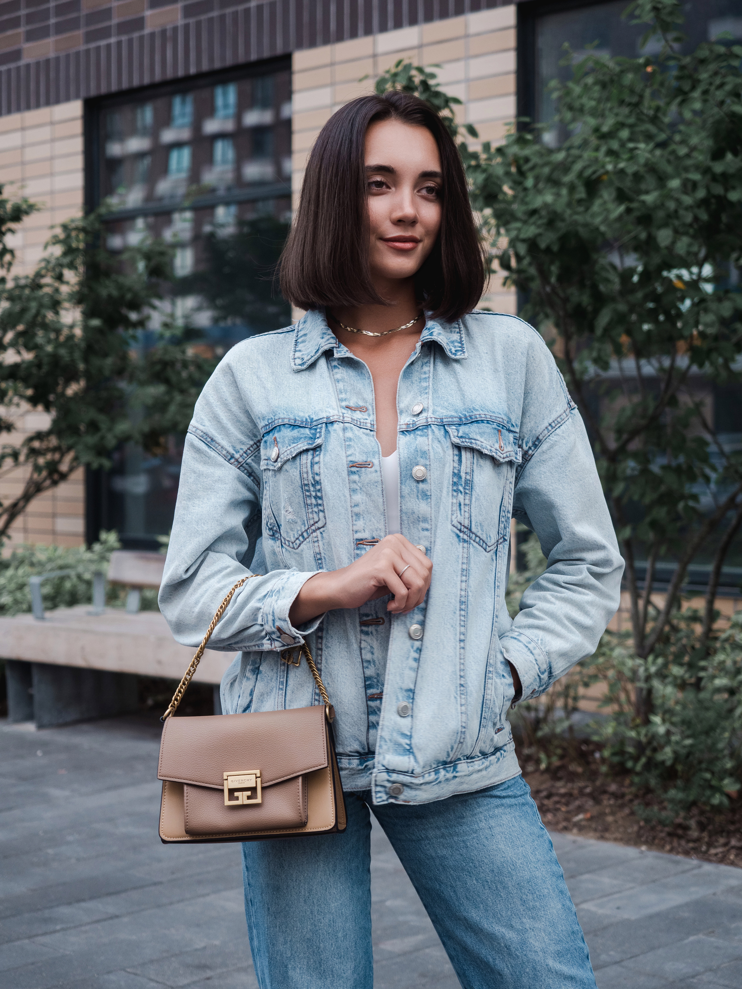 Маркет-плейсы — Bamong. Фотограф и видеограф Виктор Пати