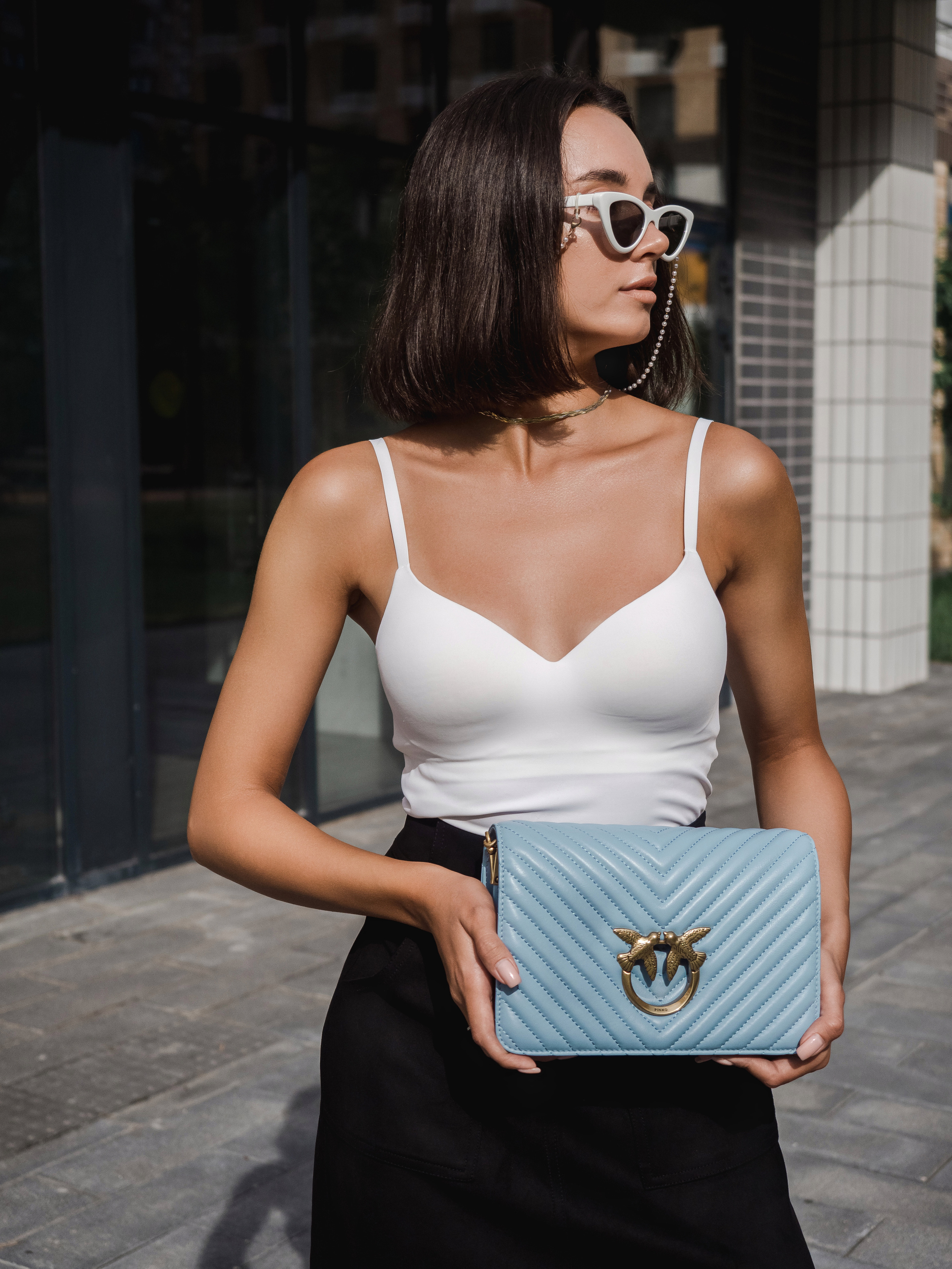 Маркет-плейсы — Bamong. Фотограф и видеограф Виктор Пати