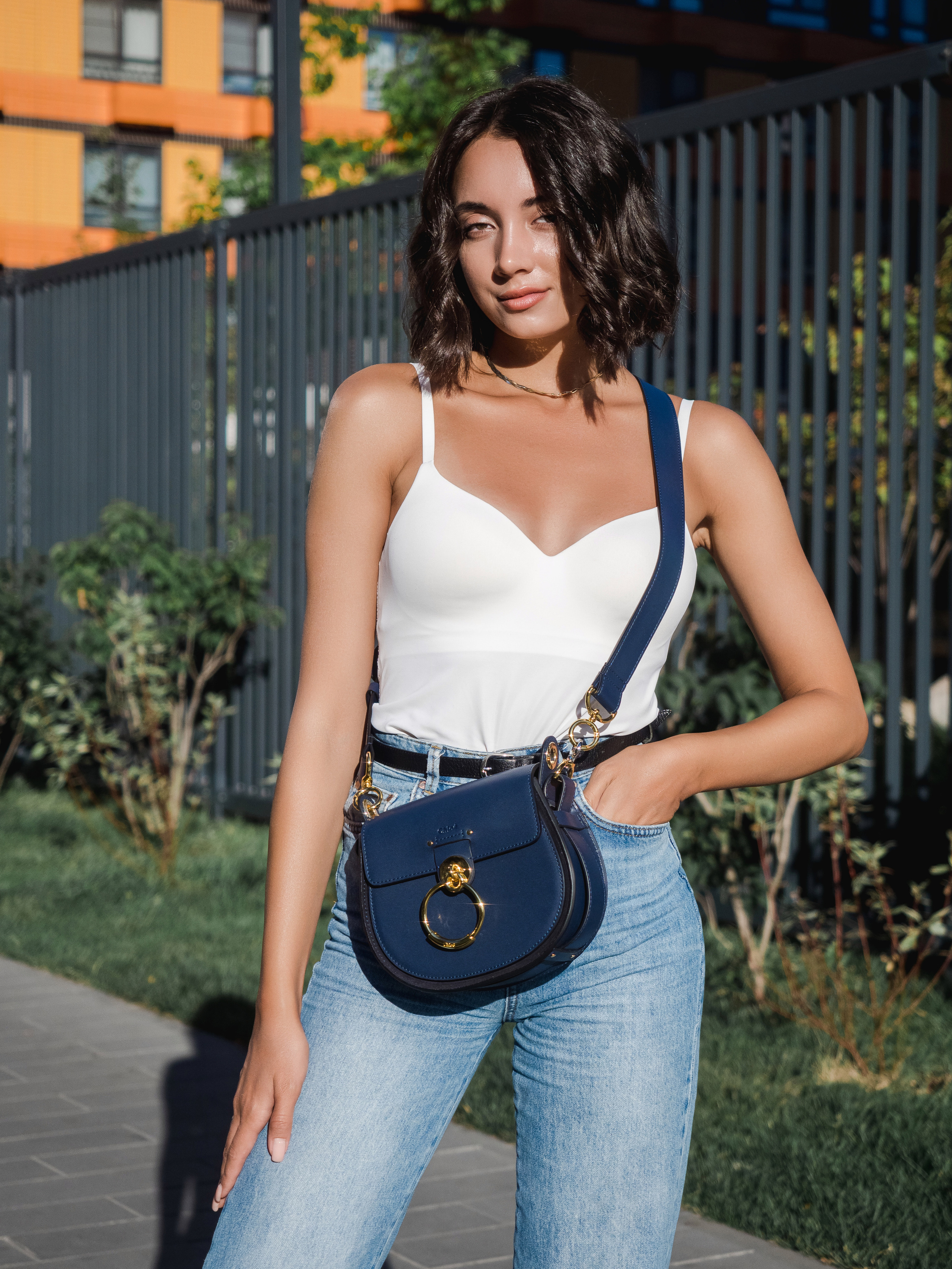 Маркет-плейсы — Bamong. Фотограф и видеограф Виктор Пати