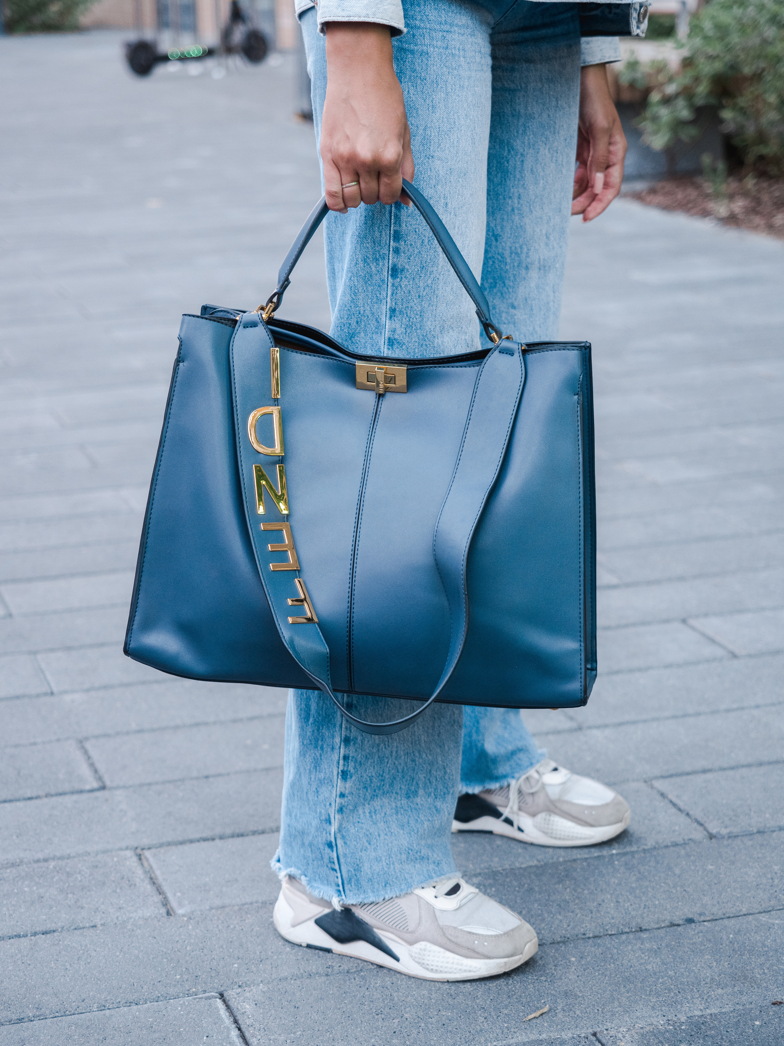 Маркет-плейсы — Bamong. Фотограф и видеограф Виктор Пати