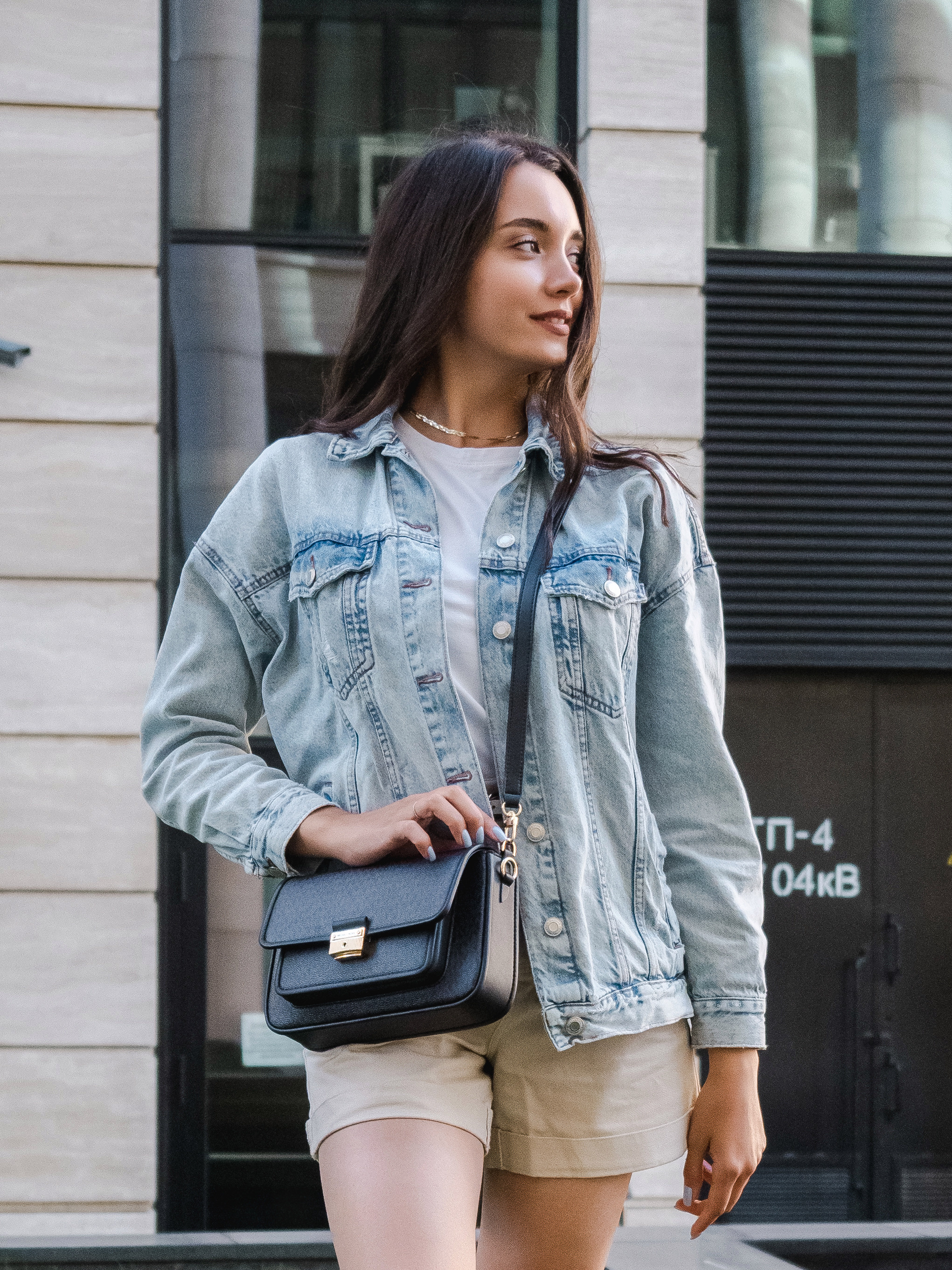 Bamong. Фотограф и видеограф Виктор Пати