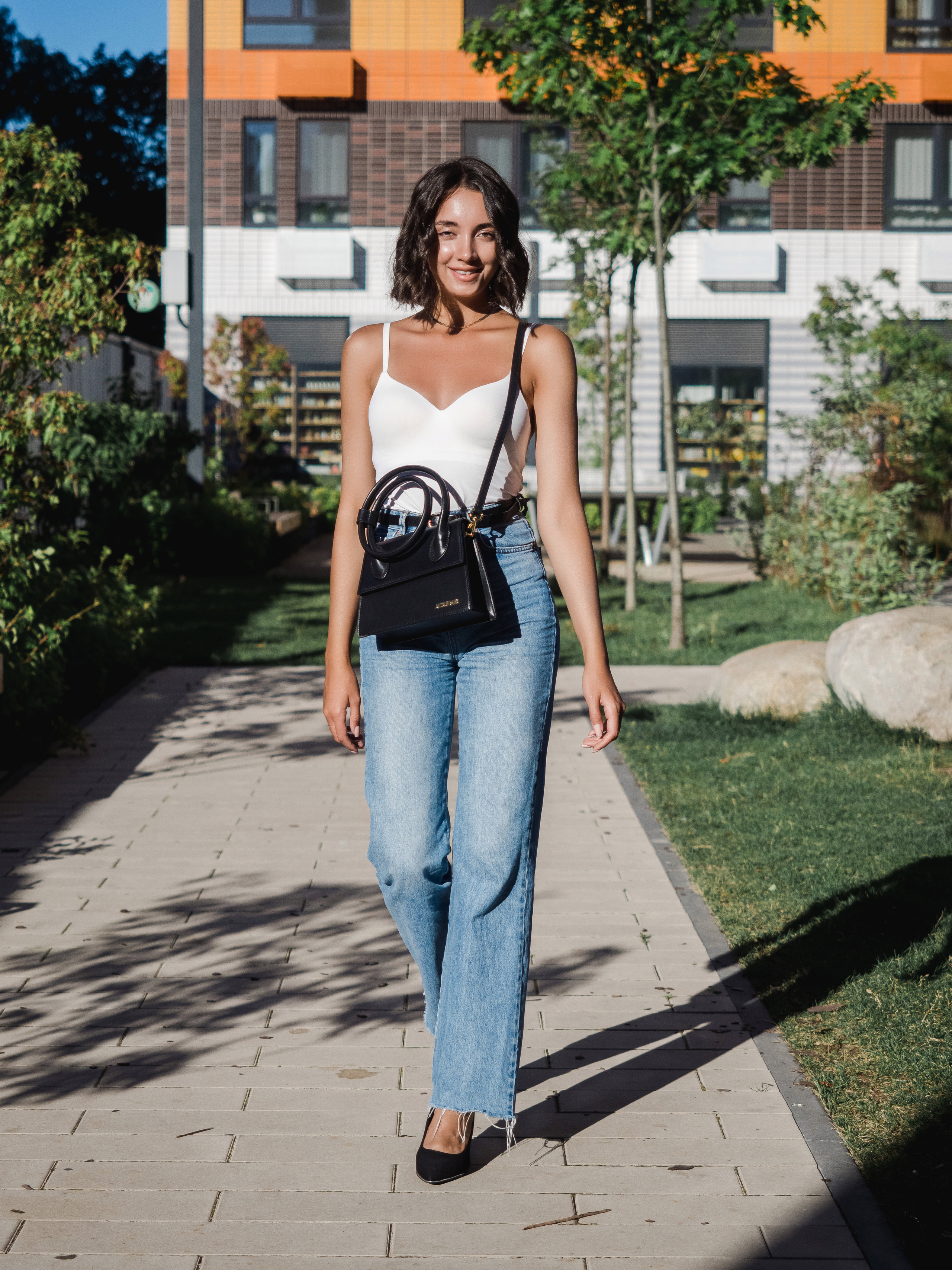 Маркет-плейсы — Bamong. Фотограф и видеограф Виктор Пати