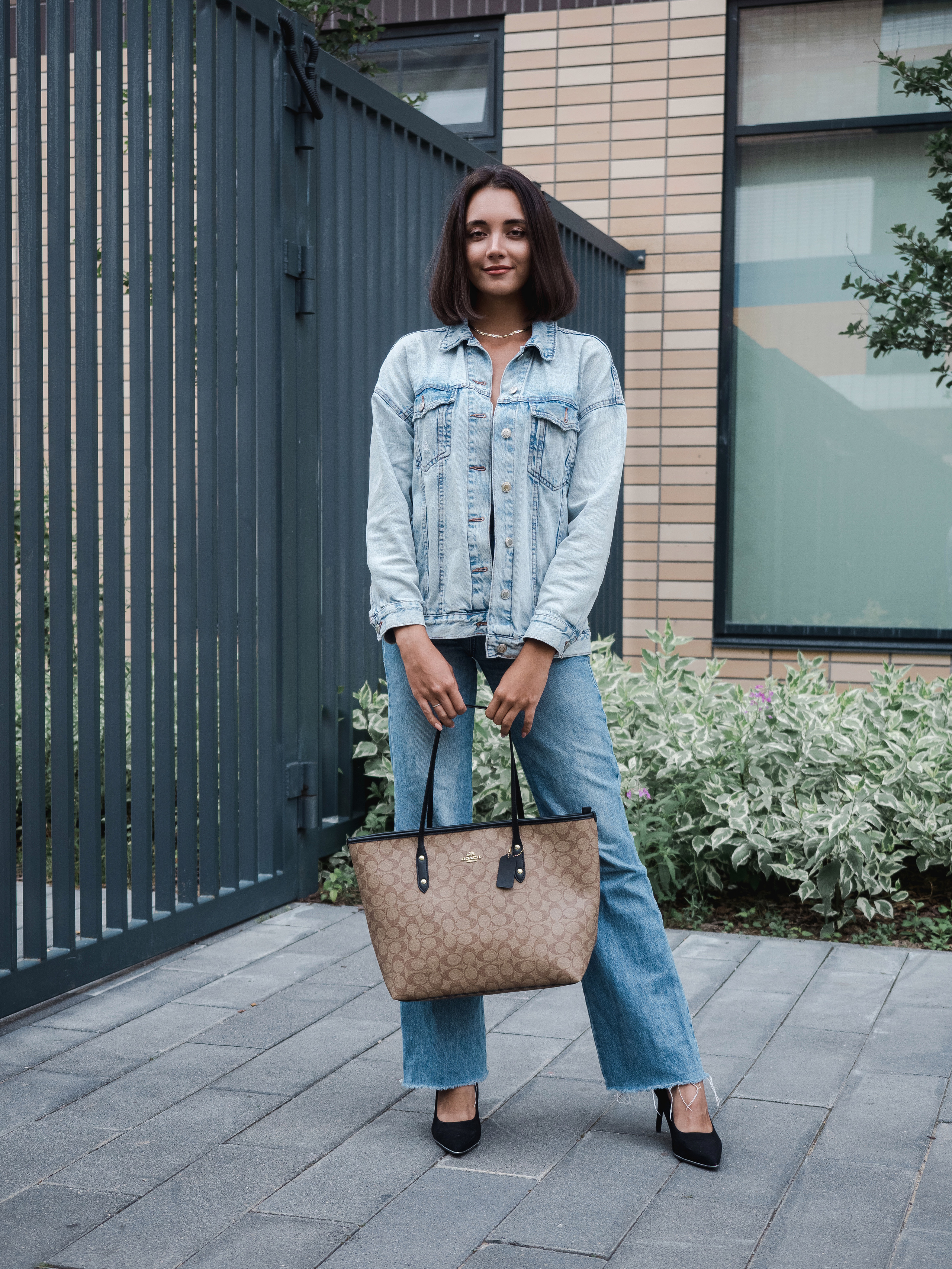 Маркет-плейсы — Bamong. Фотограф и видеограф Виктор Пати