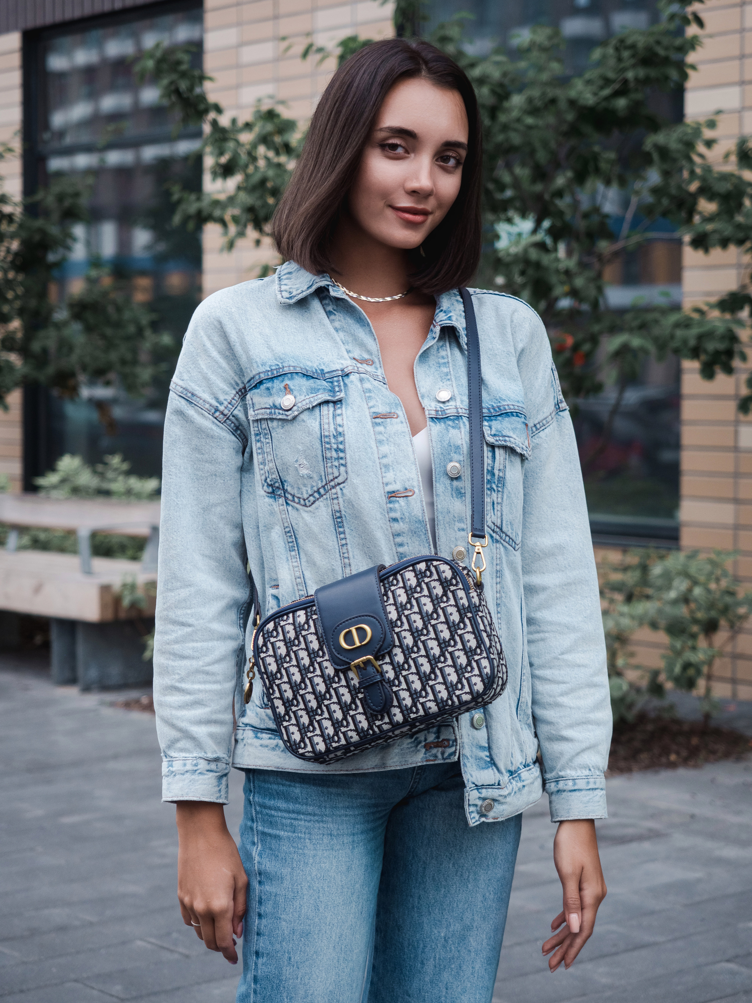 Маркет-плейсы — Bamong. Фотограф и видеограф Виктор Пати