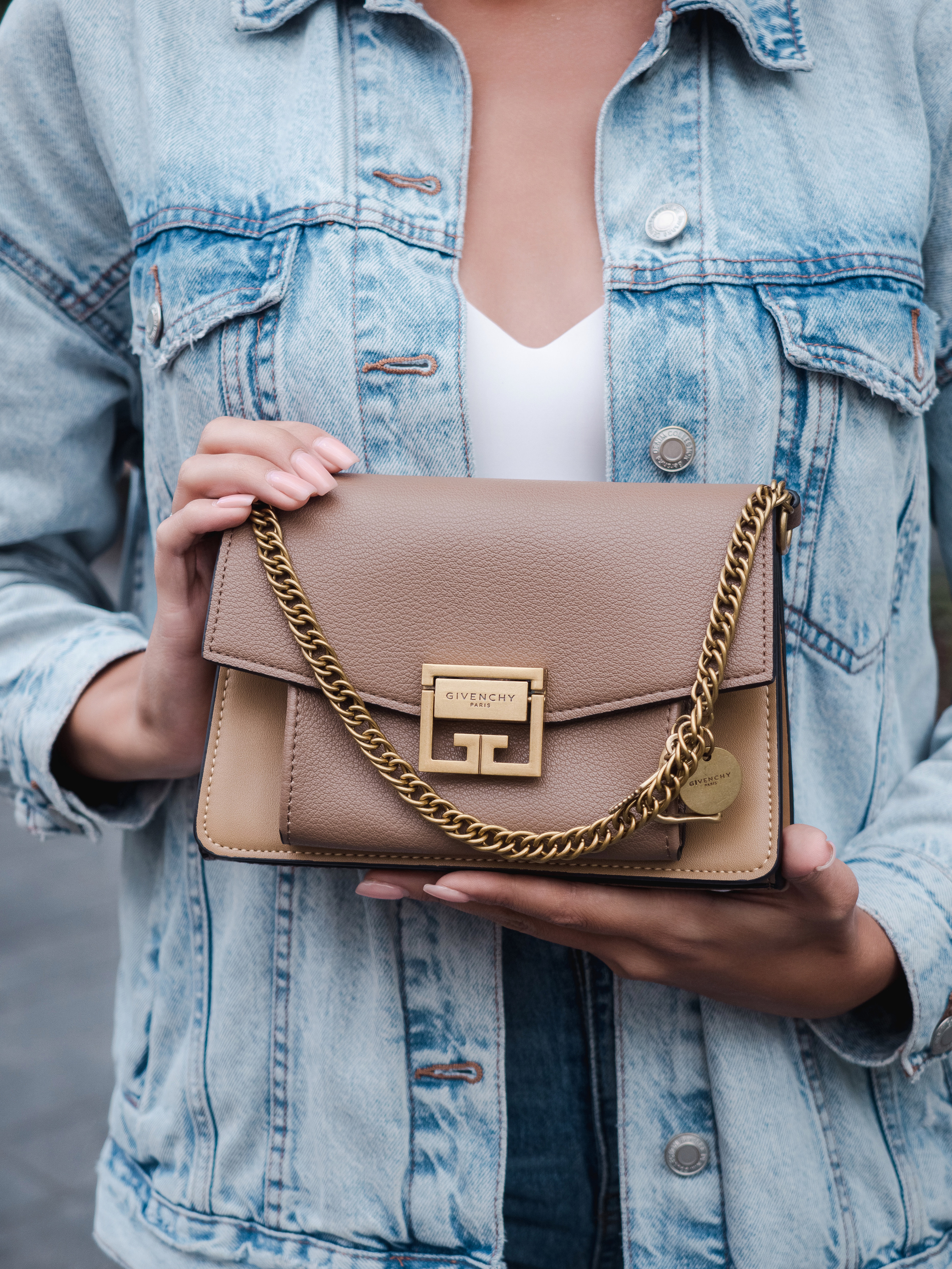 Маркет-плейсы — Bamong. Фотограф и видеограф Виктор Пати