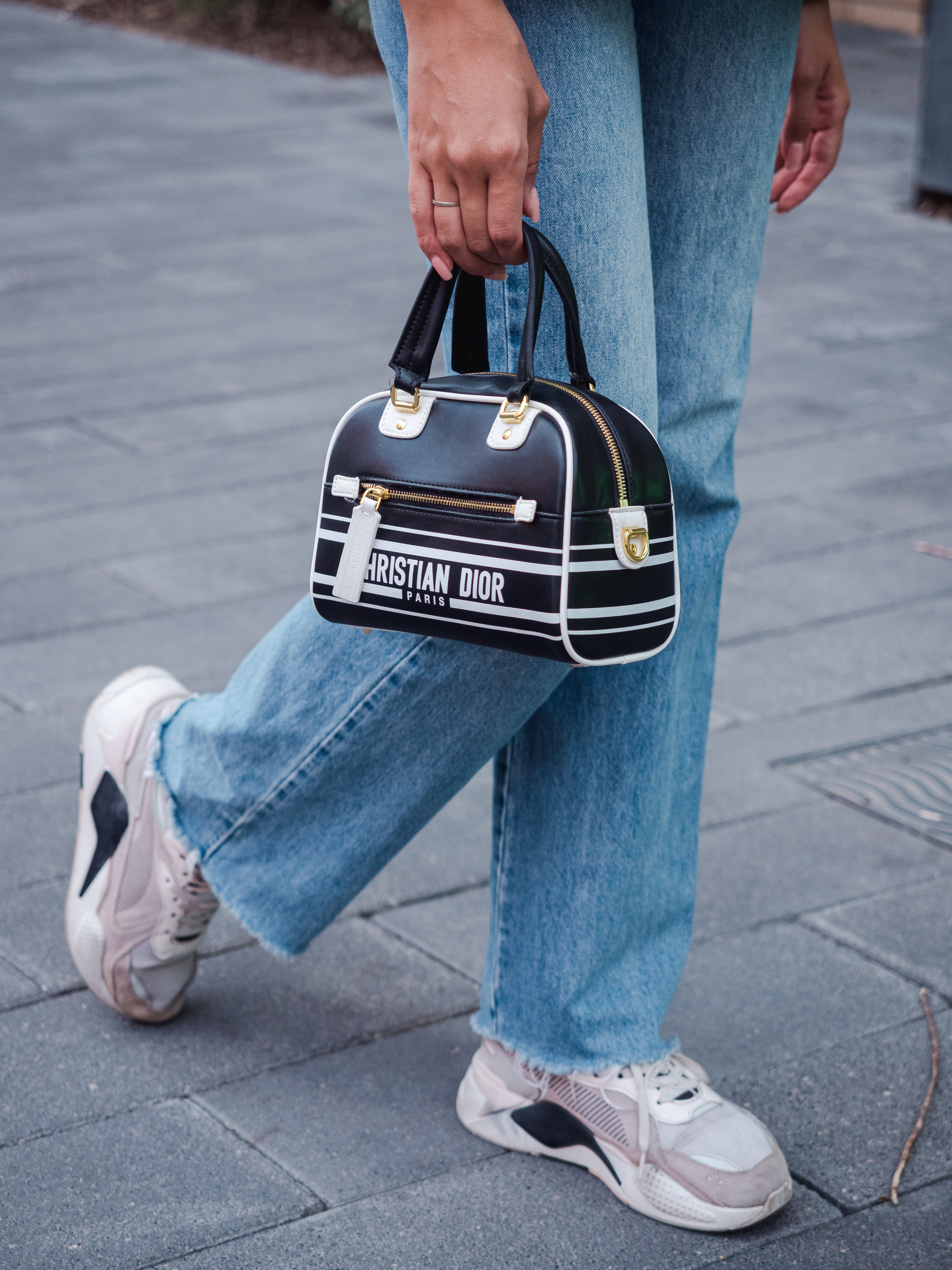 Маркет-плейсы — Bamong. Фотограф и видеограф Виктор Пати