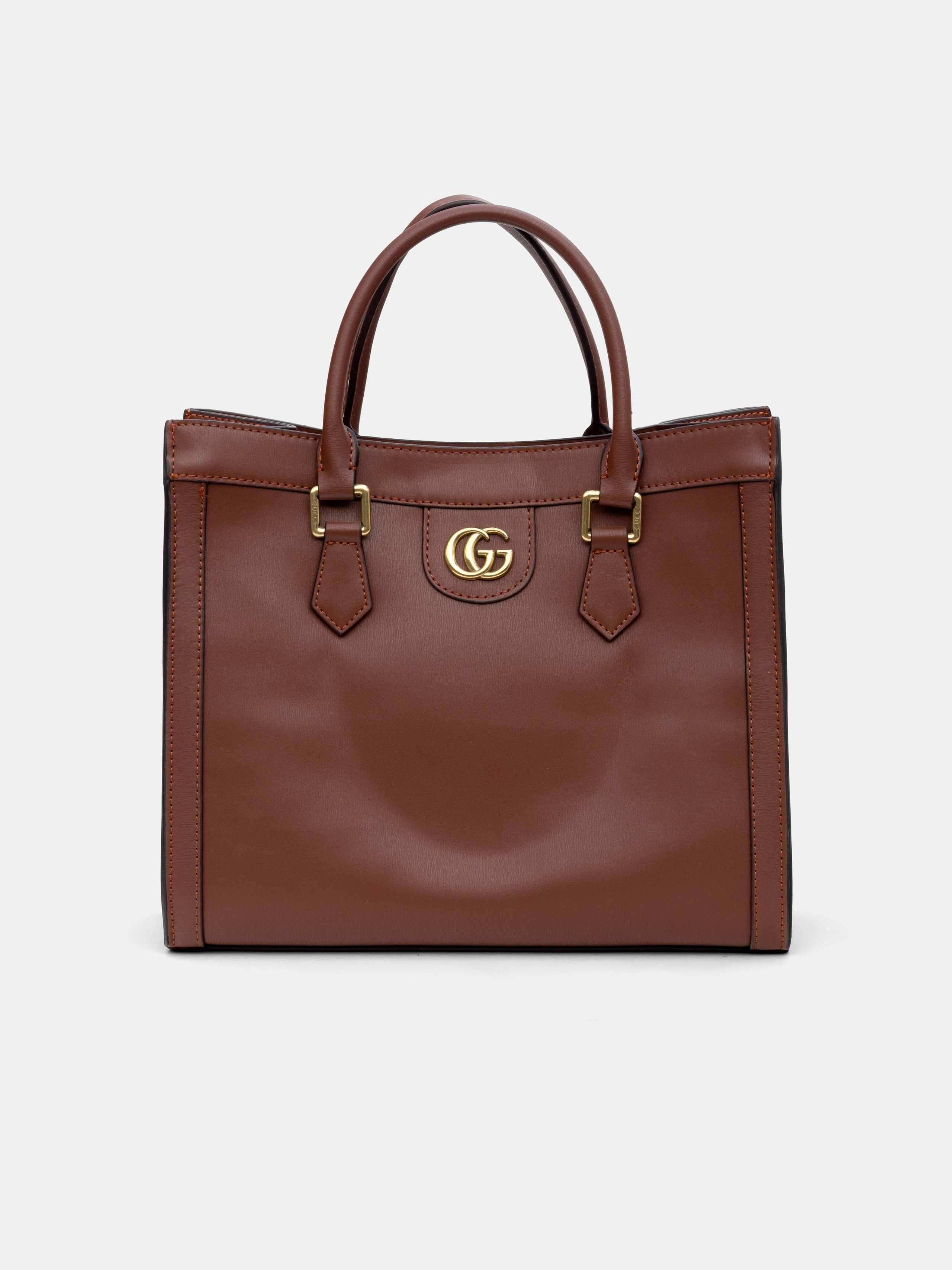 Каталог GUCCI. Фотограф и видеограф Виктор Пати