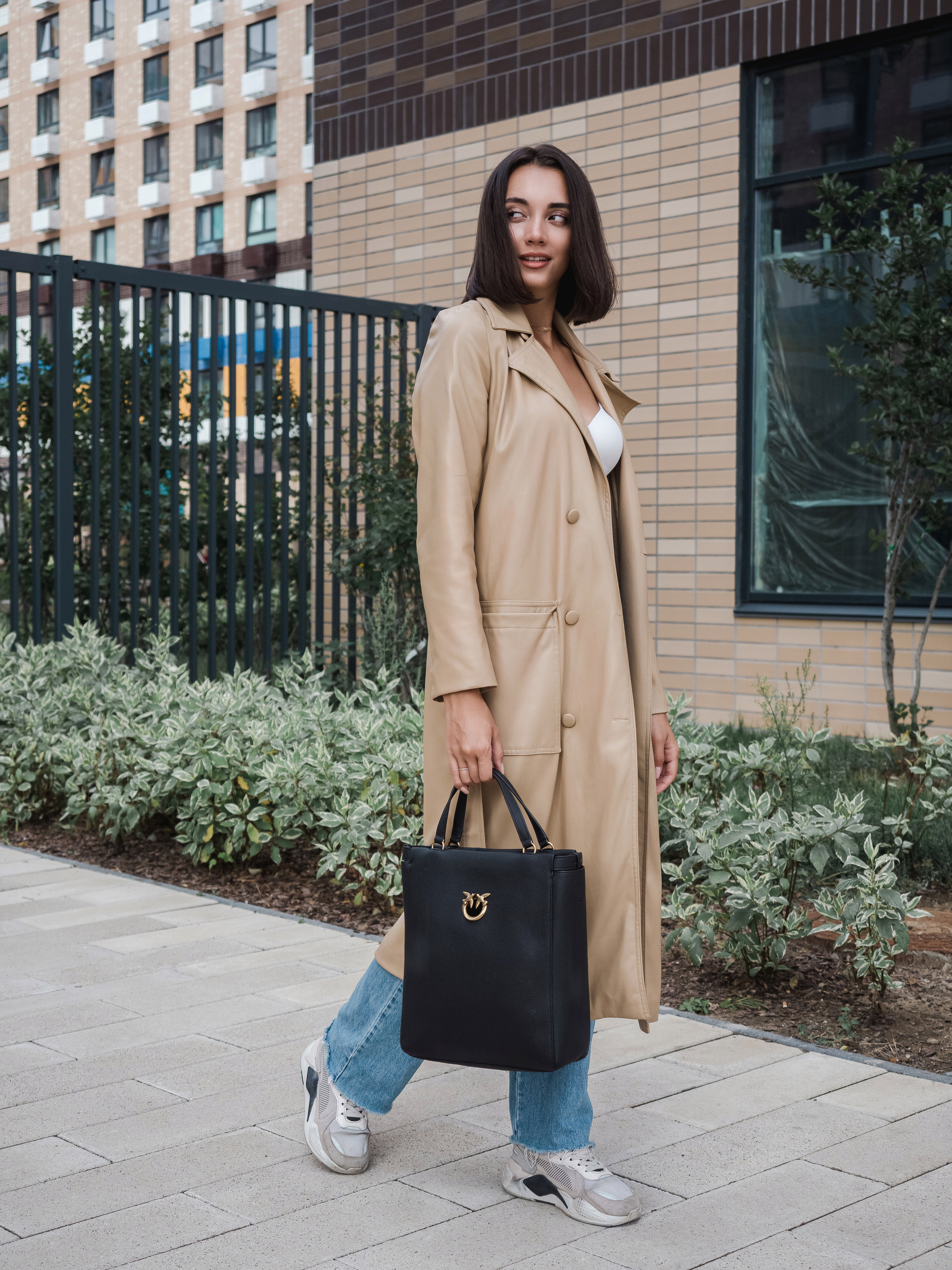 Маркет-плейсы — Bamong. Фотограф и видеограф Виктор Пати