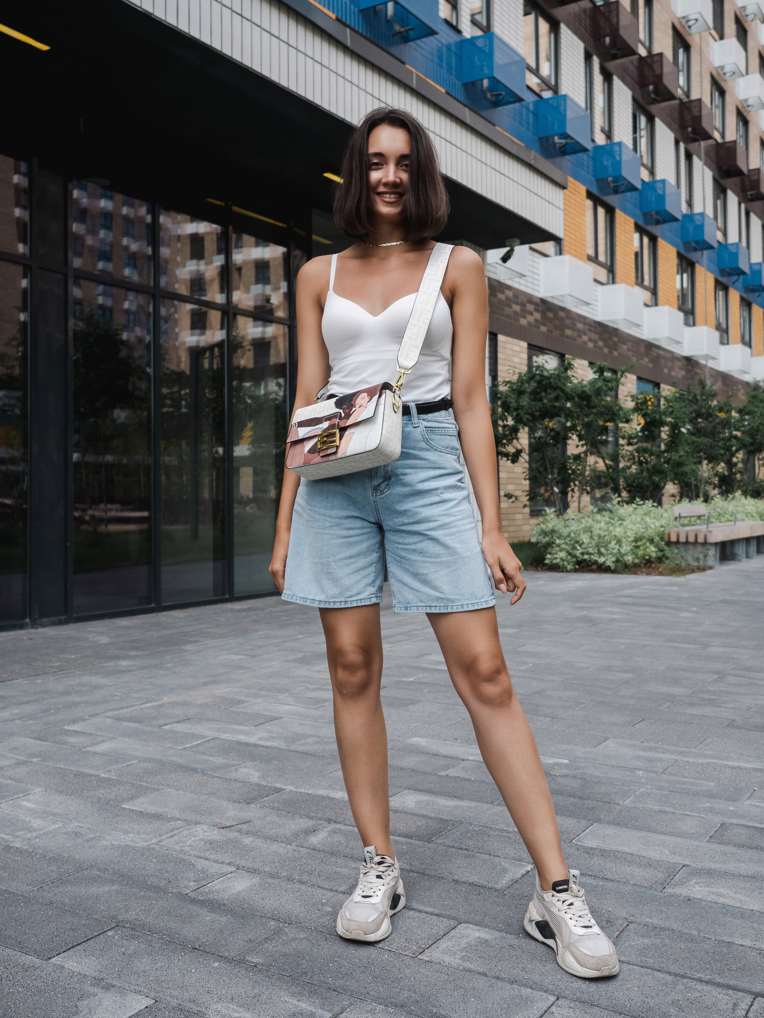 Маркет-плейсы — Bamong. Фотограф и видеограф Виктор Пати